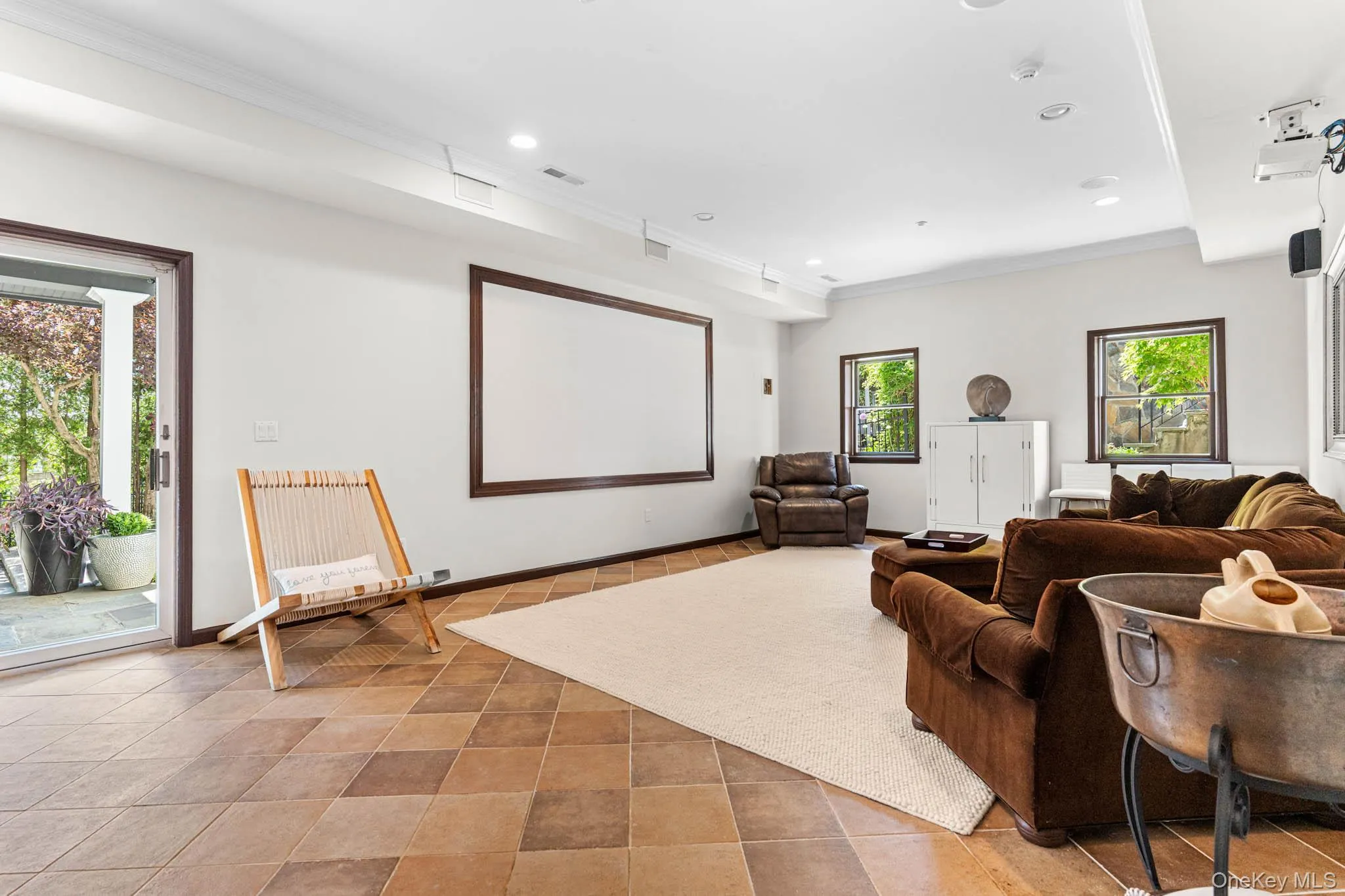 3 Lewis Avenue, Greenburgh, NY, 4 Bedrooms Bedrooms, 9 Rooms Rooms,3 BathroomsBathrooms,Residential,For Rent,Lewis,0,1001090 3 Lewis Avenue, Greenburgh, NY, 4 Bedrooms Bedrooms, 9 Rooms Rooms,3 BathroomsBathrooms,Residential,For Rent,Lewis,0,1001090
