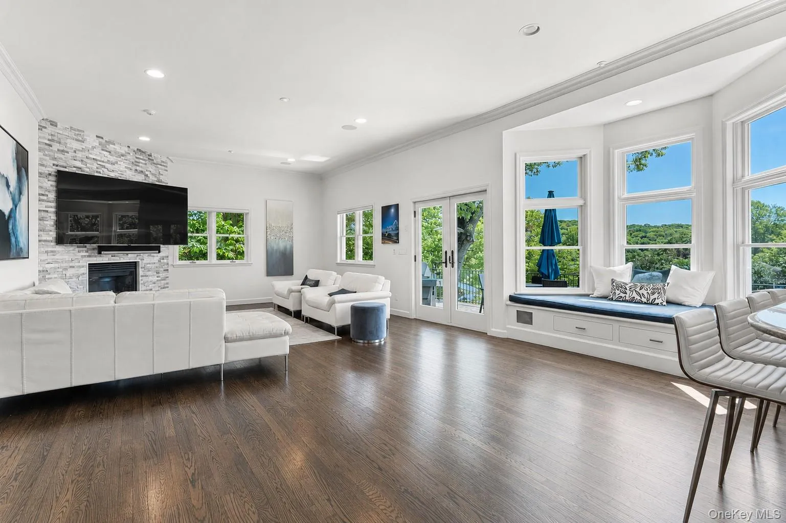 3 Lewis Avenue, Greenburgh, NY, 4 Bedrooms Bedrooms, 9 Rooms Rooms,3 BathroomsBathrooms,Residential,For Rent,Lewis,0,1001090 3 Lewis Avenue, Greenburgh, NY, 4 Bedrooms Bedrooms, 9 Rooms Rooms,3 BathroomsBathrooms,Residential,For Rent,Lewis,0,1001090