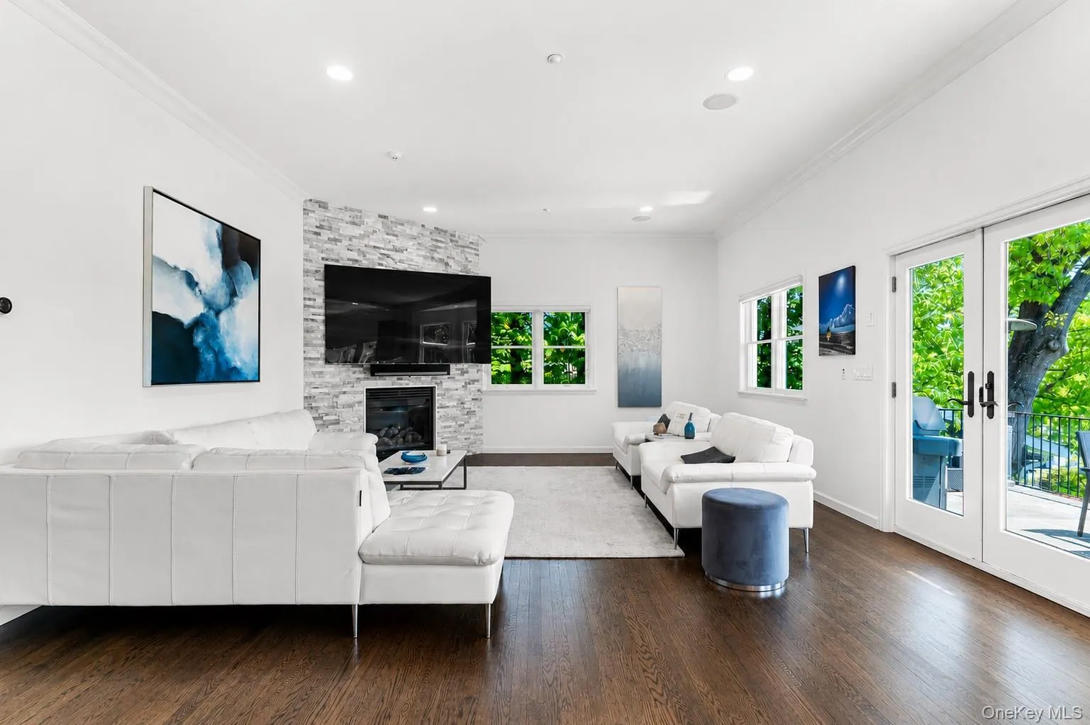 3 Lewis Avenue, Greenburgh, NY, 4 Bedrooms Bedrooms, 9 Rooms Rooms,3 BathroomsBathrooms,Residential,For Rent,Lewis,0,1001090 3 Lewis Avenue, Greenburgh, NY, 4 Bedrooms Bedrooms, 9 Rooms Rooms,3 BathroomsBathrooms,Residential,For Rent,Lewis,0,1001090