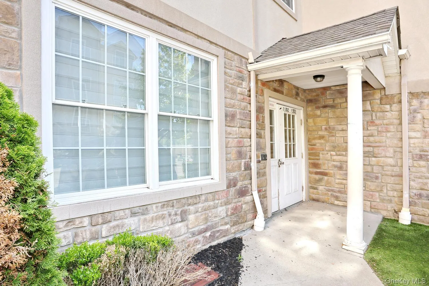 1302 Parkview Drive, Ramapo, NY, 4 Bedrooms Bedrooms, 7 Rooms Rooms,2 BathroomsBathrooms,Residential Sale,For Rent,Parkview,0,1001091 1302 Parkview Drive, Ramapo, NY, 4 Bedrooms Bedrooms, 7 Rooms Rooms,2 BathroomsBathrooms,Residential Sale,For Rent,Parkview,0,1001091