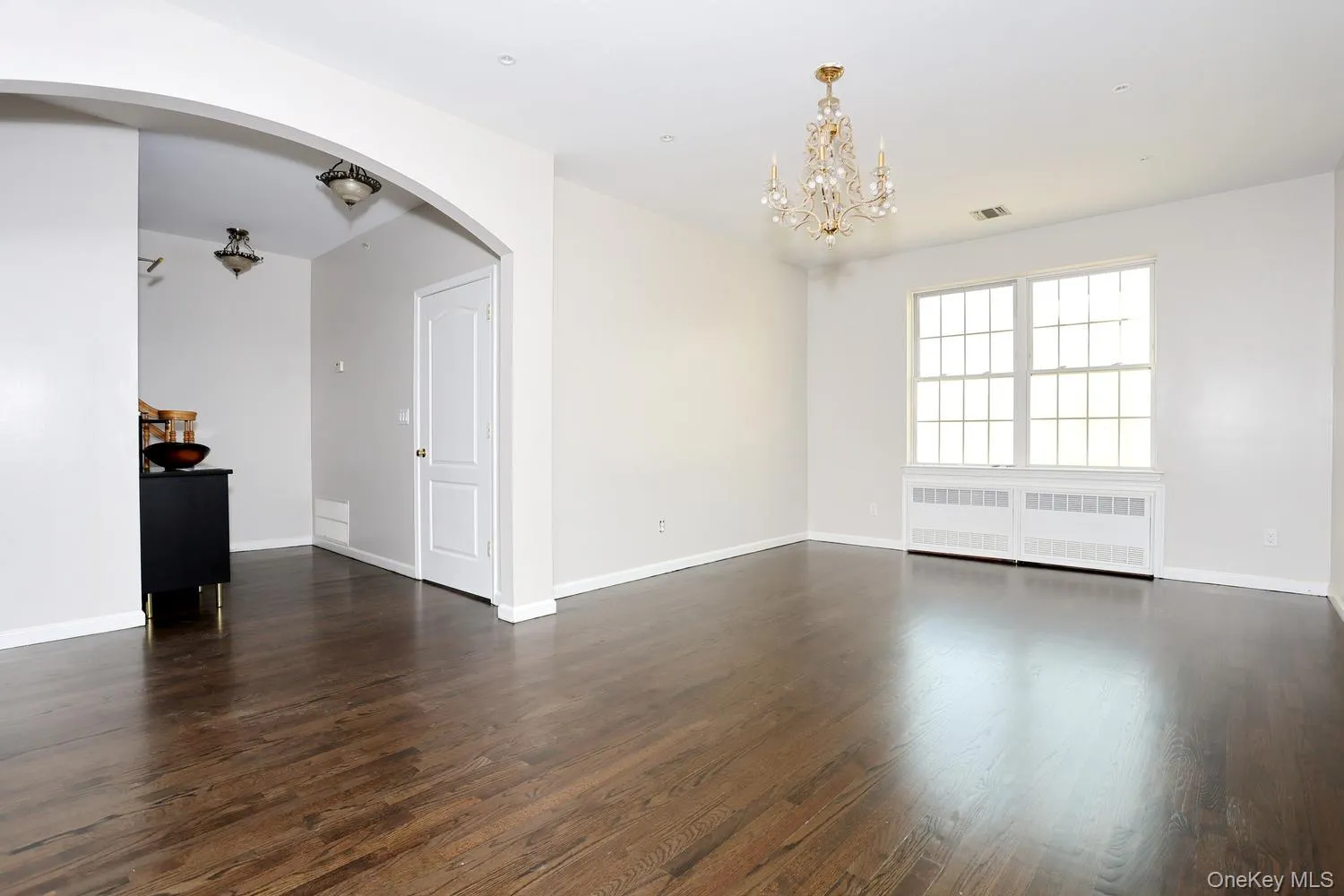 1302 Parkview Drive, Ramapo, NY, 4 Bedrooms Bedrooms, 7 Rooms Rooms,2 BathroomsBathrooms,Residential Sale,For Rent,Parkview,0,1001091 1302 Parkview Drive, Ramapo, NY, 4 Bedrooms Bedrooms, 7 Rooms Rooms,2 BathroomsBathrooms,Residential Sale,For Rent,Parkview,0,1001091