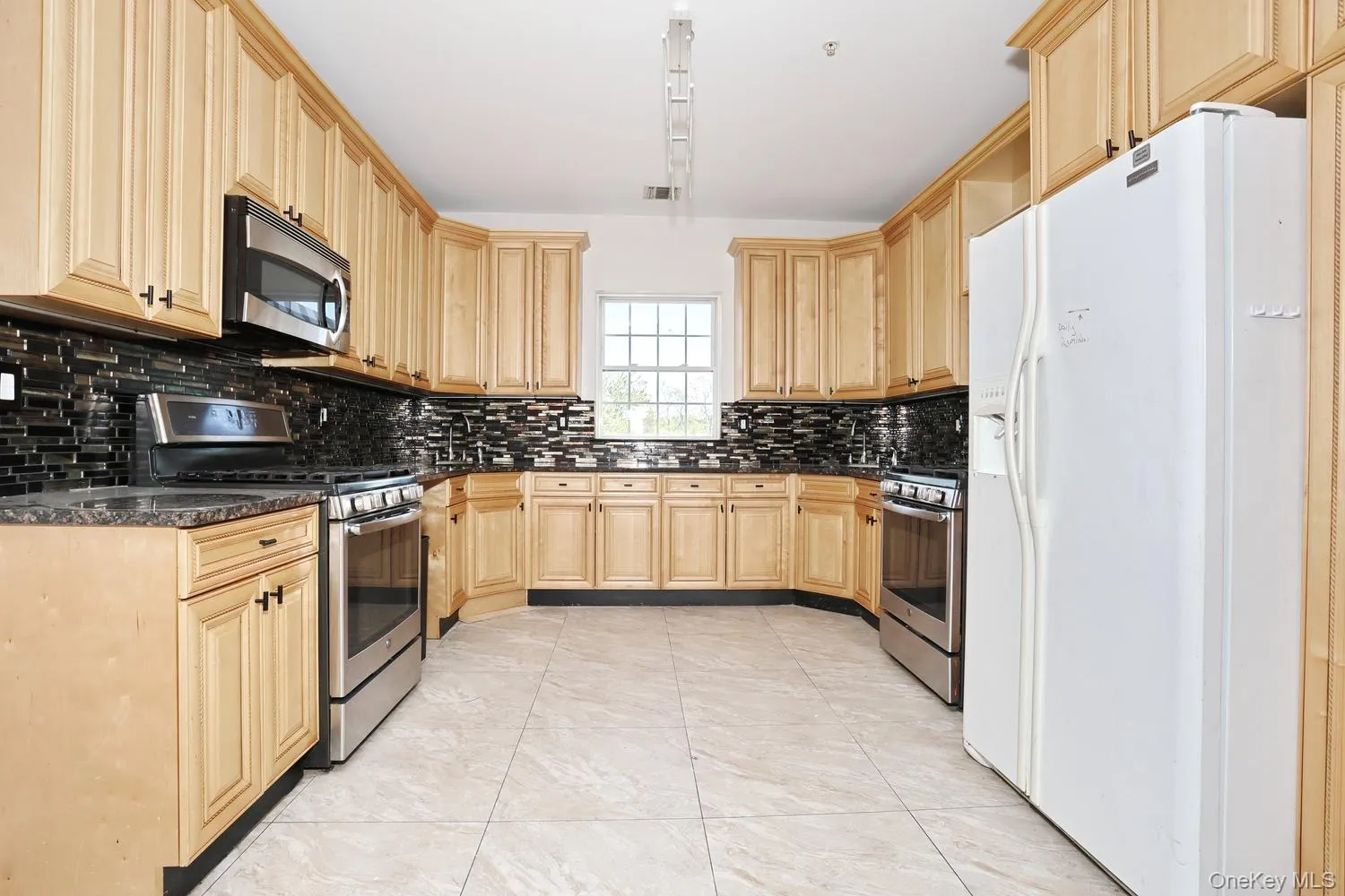 1302 Parkview Drive, Ramapo, NY, 4 Bedrooms Bedrooms, 7 Rooms Rooms,2 BathroomsBathrooms,Residential Sale,For Rent,Parkview,0,1001091 1302 Parkview Drive, Ramapo, NY, 4 Bedrooms Bedrooms, 7 Rooms Rooms,2 BathroomsBathrooms,Residential Sale,For Rent,Parkview,0,1001091