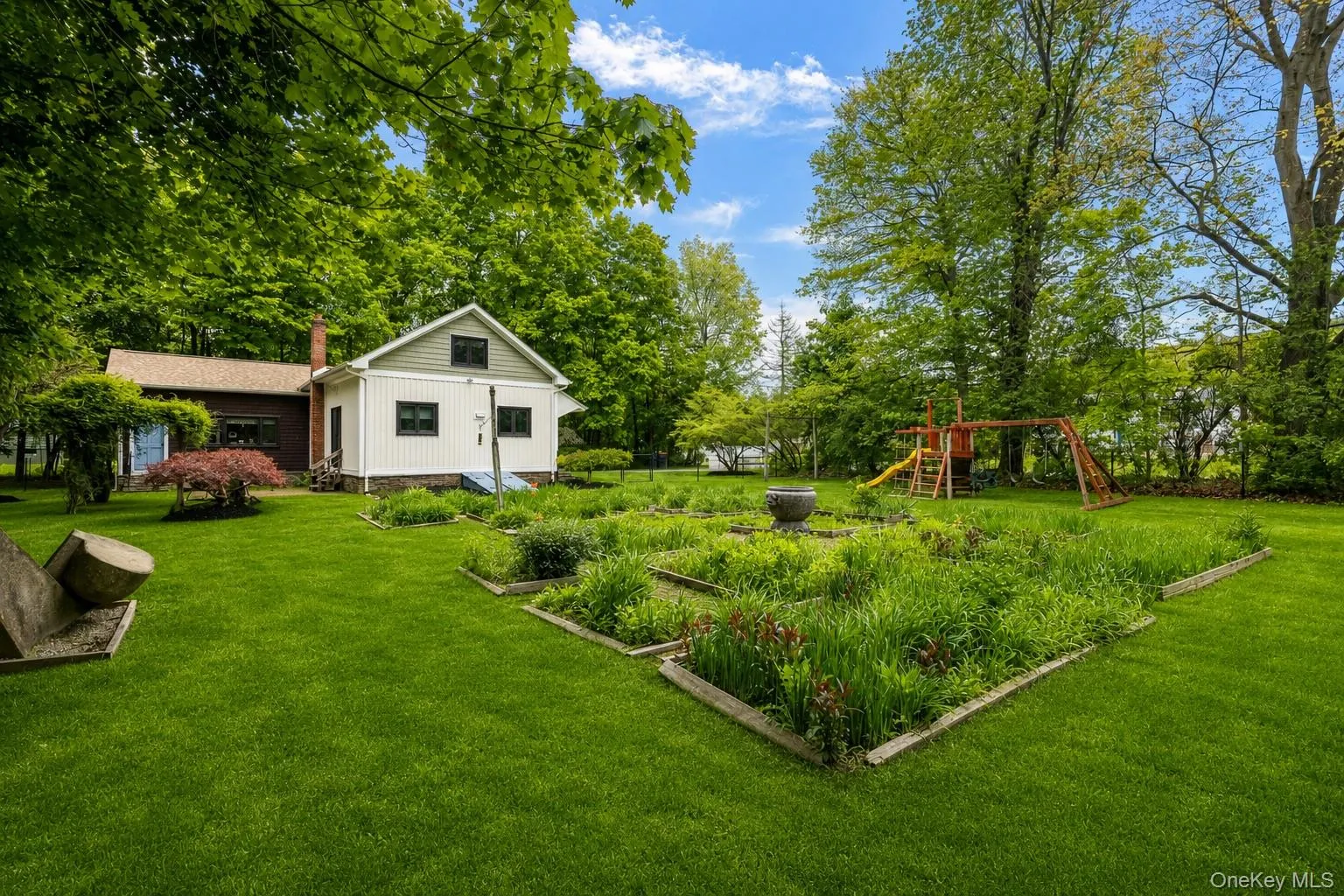 4 Clove Branch Road, East Fishkill, NY, 1 Bedroom Bedrooms, 4 Rooms Rooms,1 BathroomBathrooms,Residential,For Rent,Clove Branch,0,1001093 4 Clove Branch Road, East Fishkill, NY, 1 Bedroom Bedrooms, 4 Rooms Rooms,1 BathroomBathrooms,Residential,For Rent,Clove Branch,0,1001093