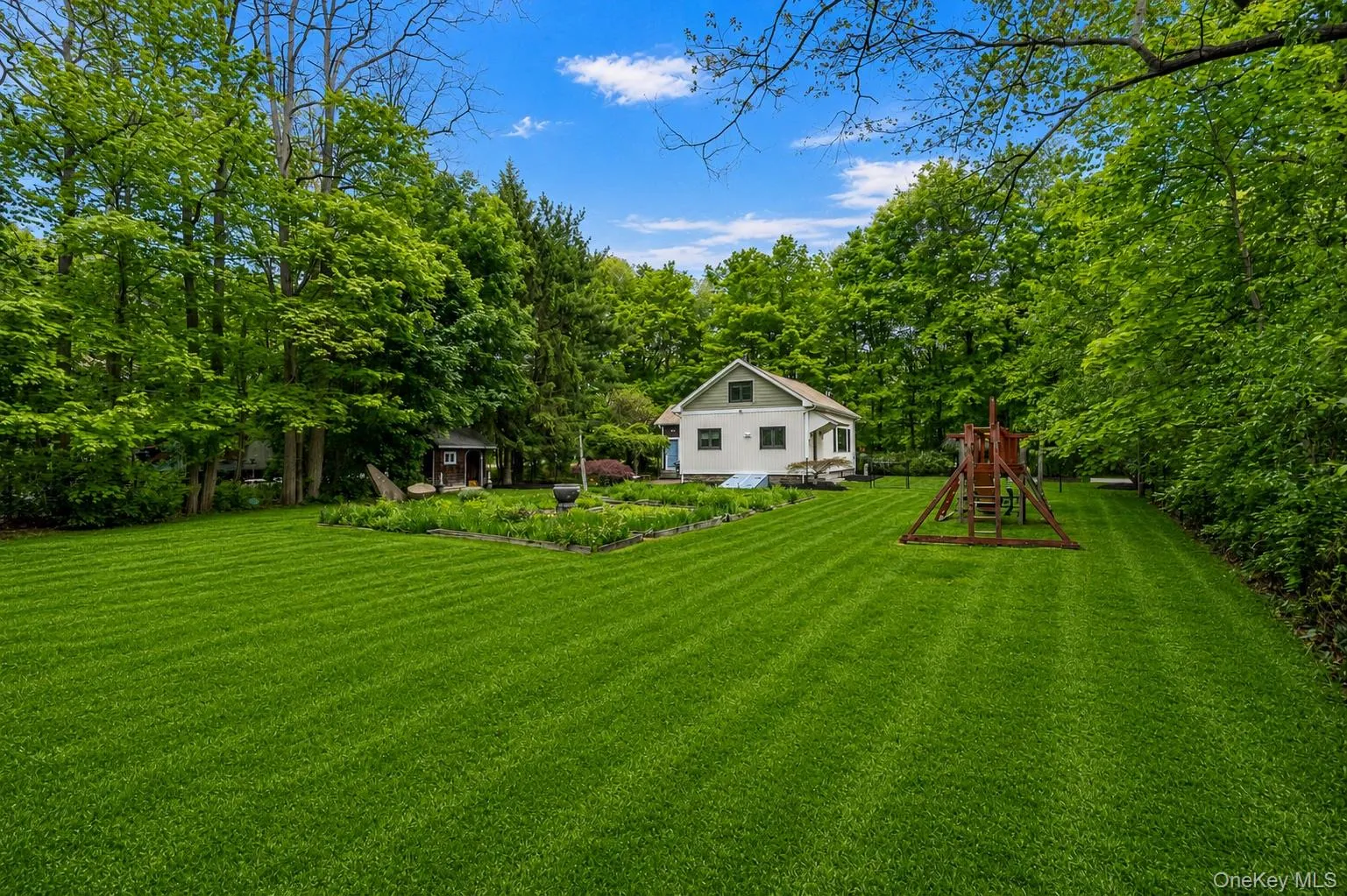 4 Clove Branch Road, East Fishkill, NY, 1 Bedroom Bedrooms, 4 Rooms Rooms,1 BathroomBathrooms,Residential,For Rent,Clove Branch,0,1001093 4 Clove Branch Road, East Fishkill, NY, 1 Bedroom Bedrooms, 4 Rooms Rooms,1 BathroomBathrooms,Residential,For Rent,Clove Branch,0,1001093