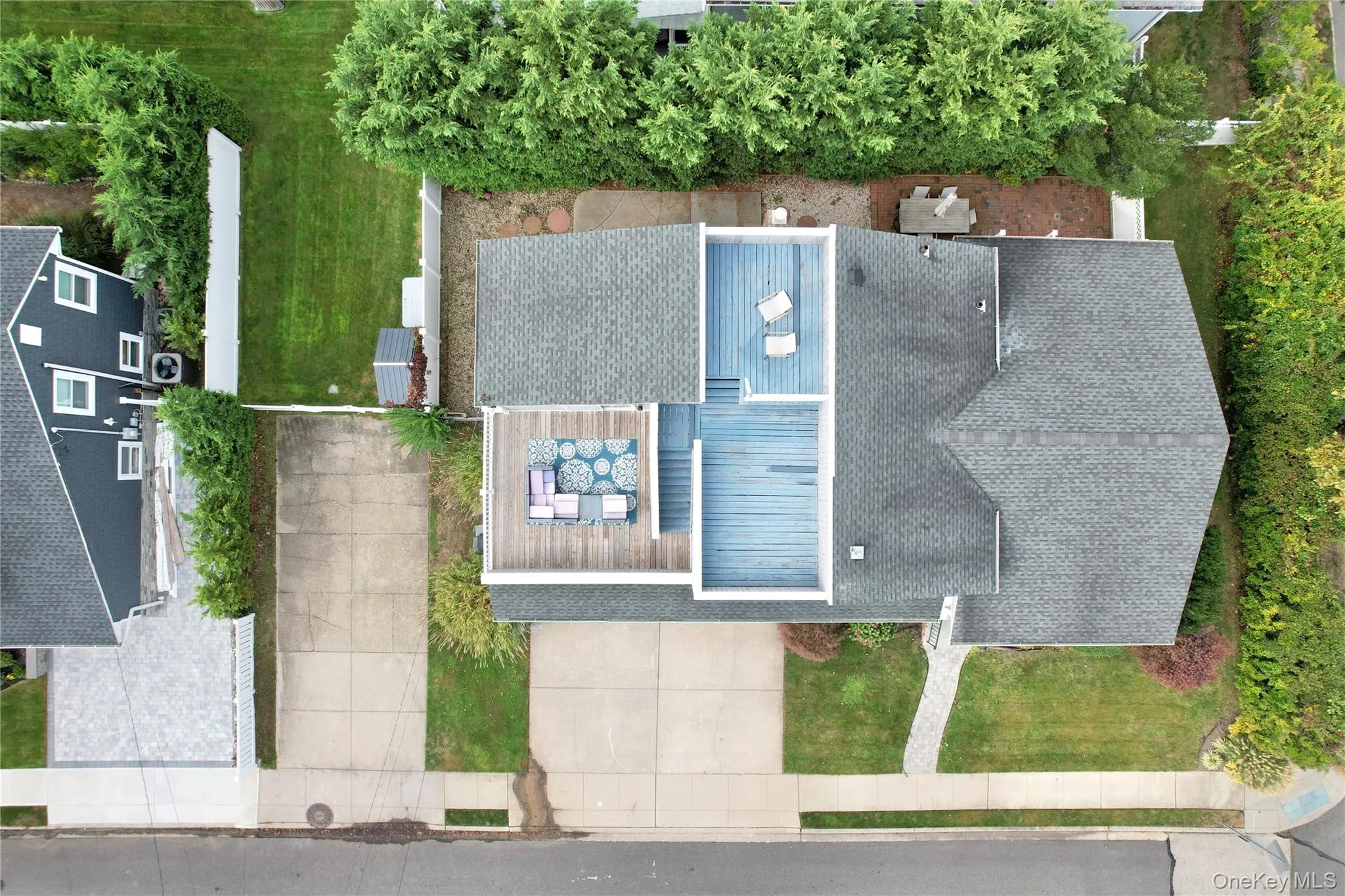 2 Biarritz Street, Long Beach, NY, 4 Bedrooms Bedrooms, 9 Rooms Rooms,3 BathroomsBathrooms,Residential Lease,For Rent,Biarritz,0,1001097 2 Biarritz Street, Long Beach, NY, 4 Bedrooms Bedrooms, 9 Rooms Rooms,3 BathroomsBathrooms,Residential Lease,For Rent,Biarritz,0,1001097