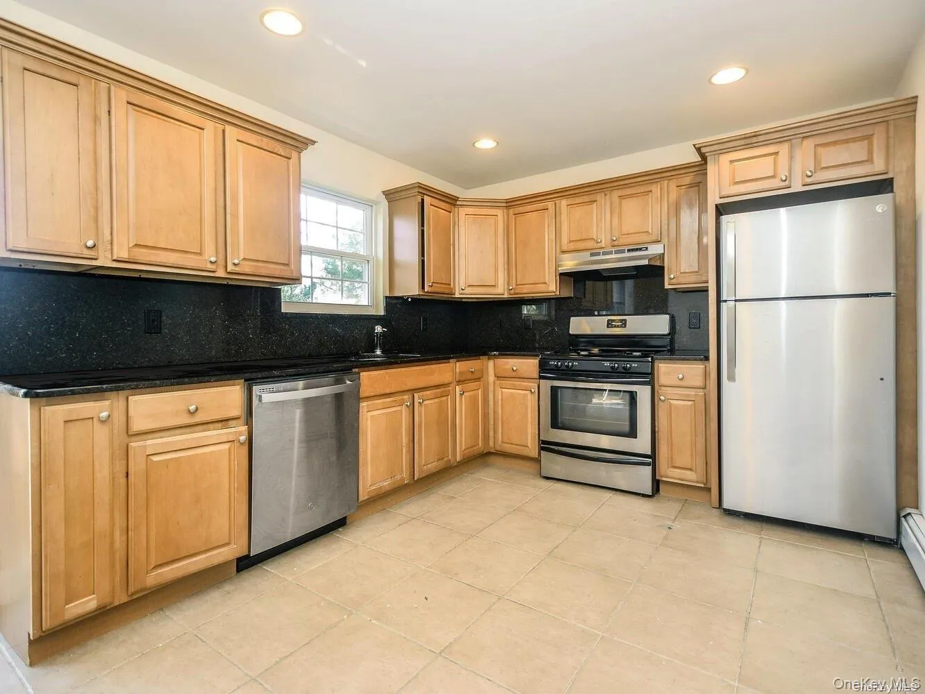 34 Firwood Road, North Hempstead, NY, 4 Bedrooms Bedrooms, 7 Rooms Rooms,2 BathroomsBathrooms,Residential Lease,For Rent,Firwood,0,1001098 34 Firwood Road, North Hempstead, NY, 4 Bedrooms Bedrooms, 7 Rooms Rooms,2 BathroomsBathrooms,Residential Lease,For Rent,Firwood,0,1001098