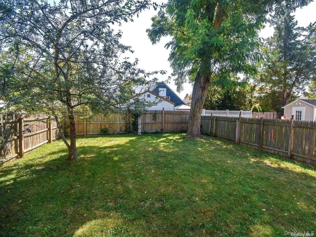 34 Firwood Road, North Hempstead, NY, 4 Bedrooms Bedrooms, 7 Rooms Rooms,2 BathroomsBathrooms,Residential Lease,For Rent,Firwood,0,1001098 34 Firwood Road, North Hempstead, NY, 4 Bedrooms Bedrooms, 7 Rooms Rooms,2 BathroomsBathrooms,Residential Lease,For Rent,Firwood,0,1001098