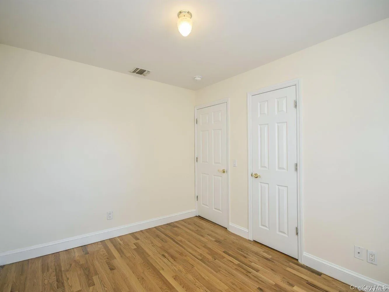 34 Firwood Road, North Hempstead, NY, 4 Bedrooms Bedrooms, 7 Rooms Rooms,2 BathroomsBathrooms,Residential Lease,For Rent,Firwood,0,1001098 34 Firwood Road, North Hempstead, NY, 4 Bedrooms Bedrooms, 7 Rooms Rooms,2 BathroomsBathrooms,Residential Lease,For Rent,Firwood,0,1001098