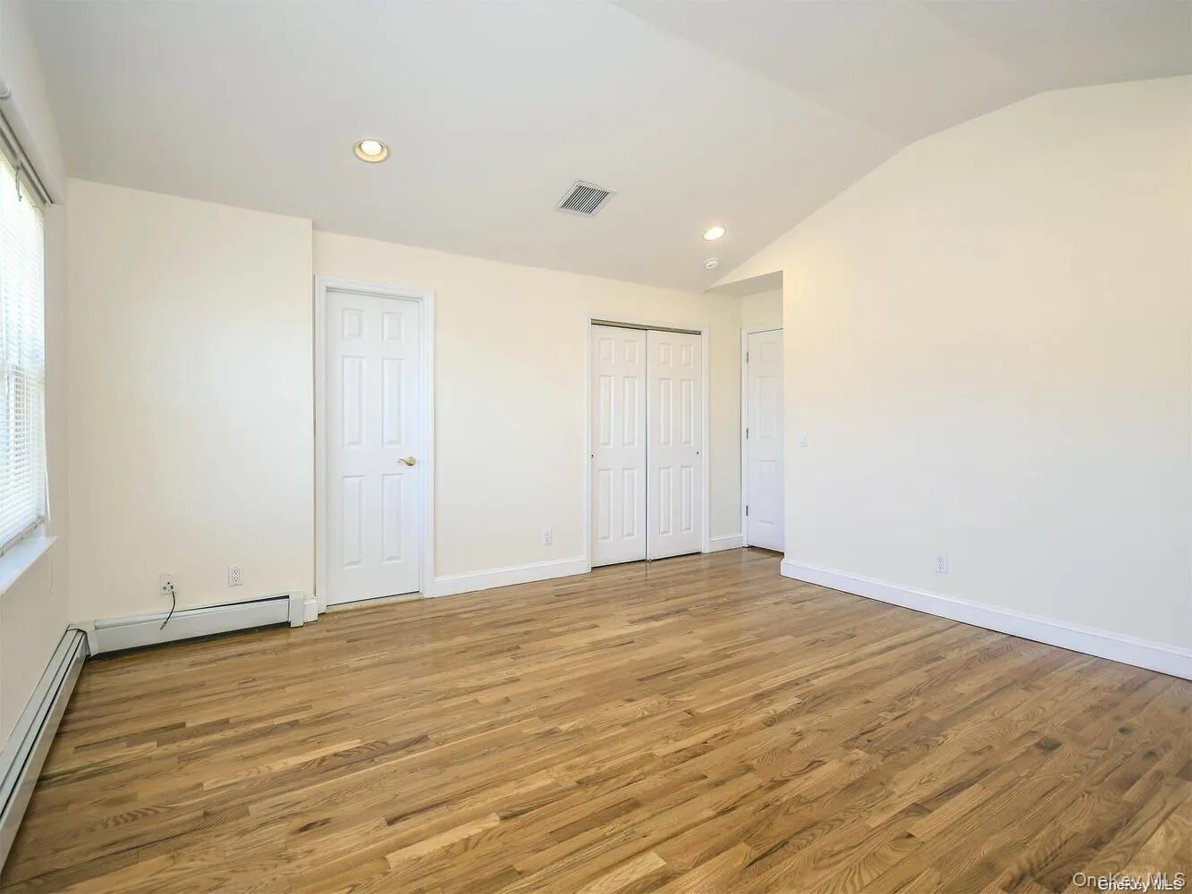 34 Firwood Road, North Hempstead, NY, 4 Bedrooms Bedrooms, 7 Rooms Rooms,2 BathroomsBathrooms,Residential Lease,For Rent,Firwood,0,1001098 34 Firwood Road, North Hempstead, NY, 4 Bedrooms Bedrooms, 7 Rooms Rooms,2 BathroomsBathrooms,Residential Lease,For Rent,Firwood,0,1001098