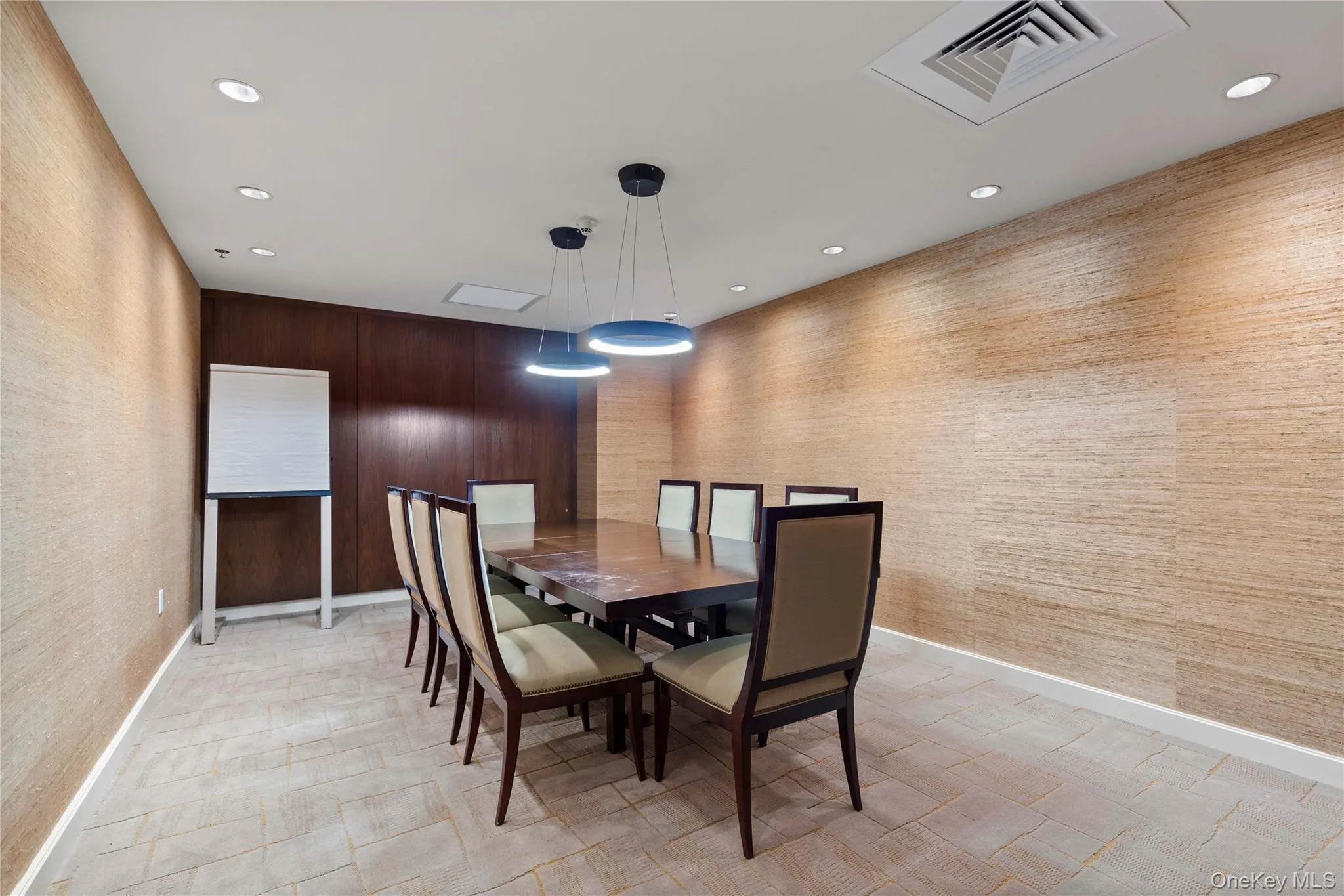 1 Renaissance Square, White Plains, NY, 3 Bedrooms Bedrooms, 5 Rooms Rooms,3 BathroomsBathrooms,Residential,For Rent,Renaissance,0,1001101 1 Renaissance Square, White Plains, NY, 3 Bedrooms Bedrooms, 5 Rooms Rooms,3 BathroomsBathrooms,Residential,For Rent,Renaissance,0,1001101