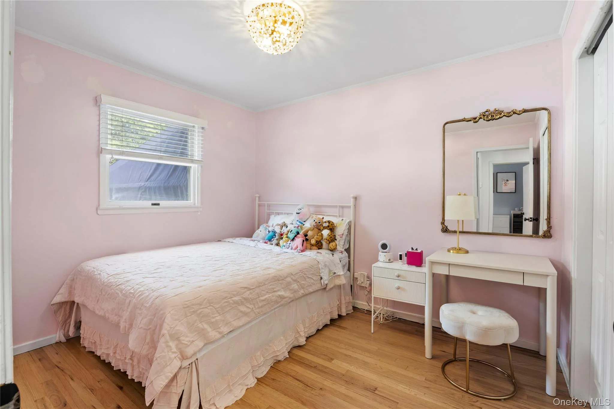 17 Shelly Court, Oyster Bay, NY, 3 Bedrooms Bedrooms, 8 Rooms Rooms,Residential,For Rent,Shelly,0,1001105 17 Shelly Court, Oyster Bay, NY, 3 Bedrooms Bedrooms, 8 Rooms Rooms,Residential,For Rent,Shelly,0,1001105