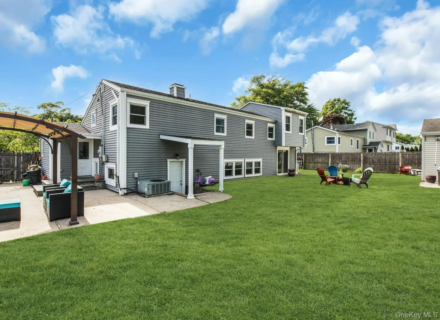 121 Lowell Road, Islip, NY, 4 Bedrooms Bedrooms, 9 Rooms Rooms,2 BathroomsBathrooms,Residential,For Rent,Lowell,0,1001107 121 Lowell Road, Islip, NY, 4 Bedrooms Bedrooms, 9 Rooms Rooms,2 BathroomsBathrooms,Residential,For Rent,Lowell,0,1001107