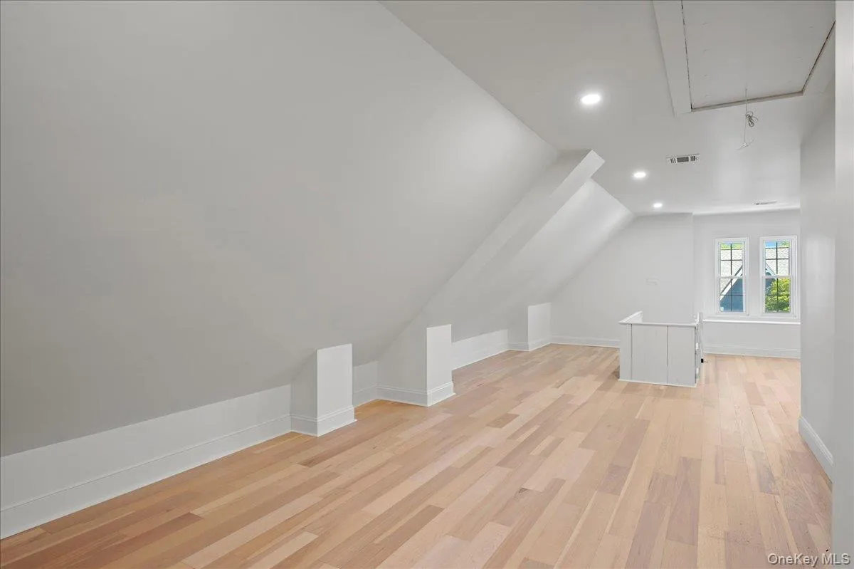 101 1st Avenue, Orangetown, NY, 3 Bedrooms Bedrooms, 8 Rooms Rooms,2 BathroomsBathrooms,Residential Lease,For Rent,1st,0,1001110 101 1st Avenue, Orangetown, NY, 3 Bedrooms Bedrooms, 8 Rooms Rooms,2 BathroomsBathrooms,Residential Lease,For Rent,1st,0,1001110
