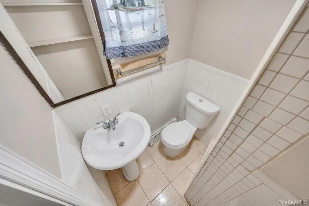 48 Grove Street, Oyster Bay, NY, 4 Bedrooms Bedrooms, 12 Rooms Rooms,4 BathroomsBathrooms,Residential Sale,For Rent,Grove,0,1001111 48 Grove Street, Oyster Bay, NY, 4 Bedrooms Bedrooms, 12 Rooms Rooms,4 BathroomsBathrooms,Residential Sale,For Rent,Grove,0,1001111