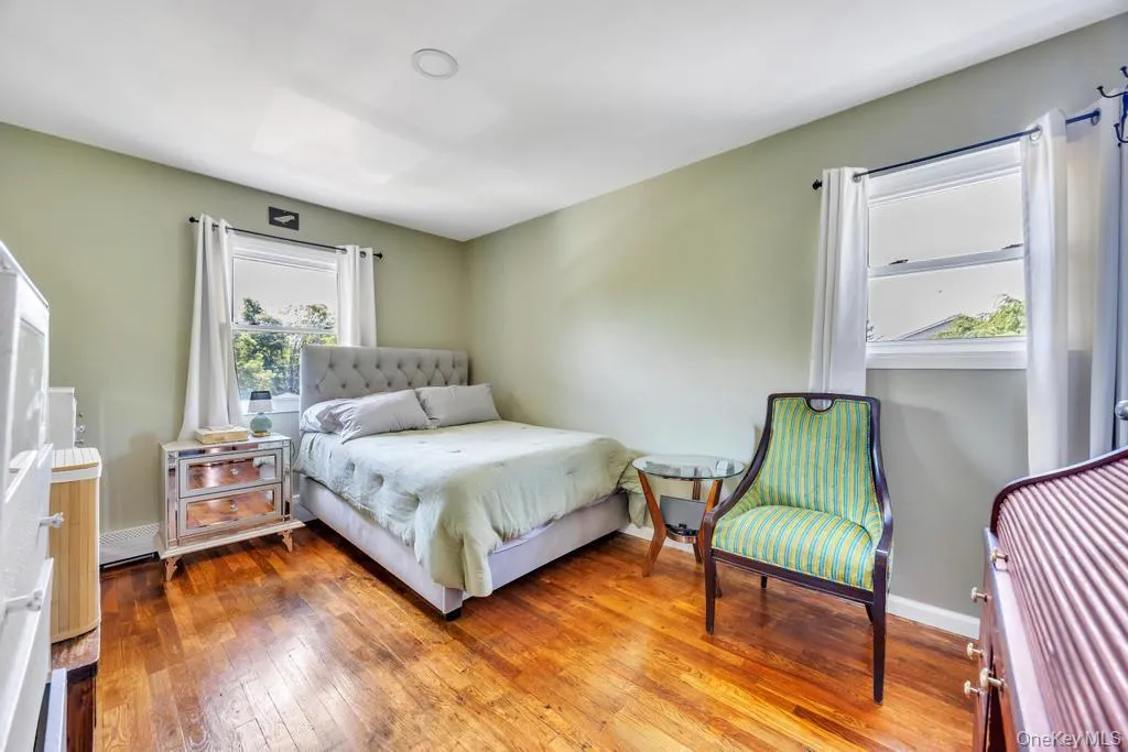 48 Grove Street, Oyster Bay, NY, 4 Bedrooms Bedrooms, 12 Rooms Rooms,4 BathroomsBathrooms,Residential Sale,For Rent,Grove,0,1001111 48 Grove Street, Oyster Bay, NY, 4 Bedrooms Bedrooms, 12 Rooms Rooms,4 BathroomsBathrooms,Residential Sale,For Rent,Grove,0,1001111