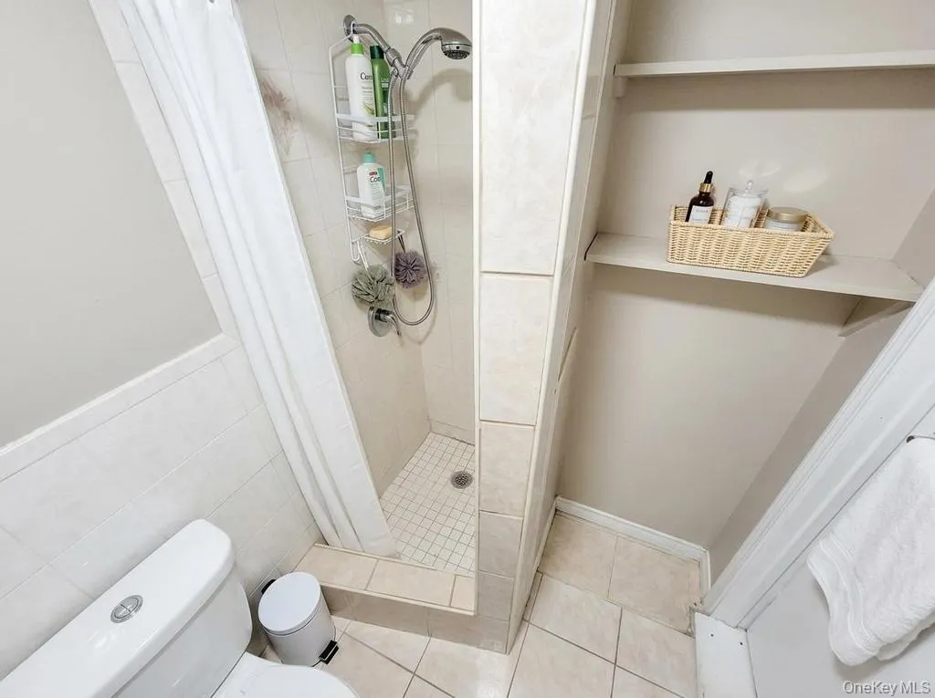 48 Grove Street, Oyster Bay, NY, 4 Bedrooms Bedrooms, 12 Rooms Rooms,4 BathroomsBathrooms,Residential Sale,For Rent,Grove,0,1001111 48 Grove Street, Oyster Bay, NY, 4 Bedrooms Bedrooms, 12 Rooms Rooms,4 BathroomsBathrooms,Residential Sale,For Rent,Grove,0,1001111