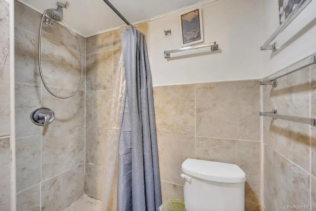 48 Grove Street, Oyster Bay, NY, 4 Bedrooms Bedrooms, 12 Rooms Rooms,4 BathroomsBathrooms,Residential Sale,For Rent,Grove,0,1001111 48 Grove Street, Oyster Bay, NY, 4 Bedrooms Bedrooms, 12 Rooms Rooms,4 BathroomsBathrooms,Residential Sale,For Rent,Grove,0,1001111