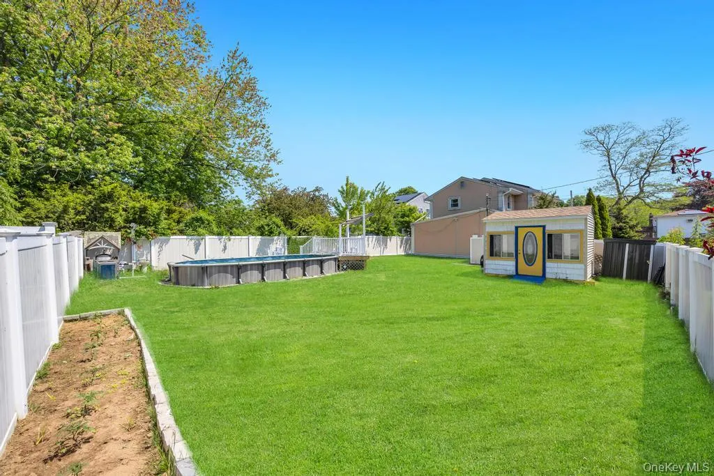 48 Grove Street, Oyster Bay, NY, 4 Bedrooms Bedrooms, 12 Rooms Rooms,4 BathroomsBathrooms,Residential Sale,For Rent,Grove,0,1001111 48 Grove Street, Oyster Bay, NY, 4 Bedrooms Bedrooms, 12 Rooms Rooms,4 BathroomsBathrooms,Residential Sale,For Rent,Grove,0,1001111