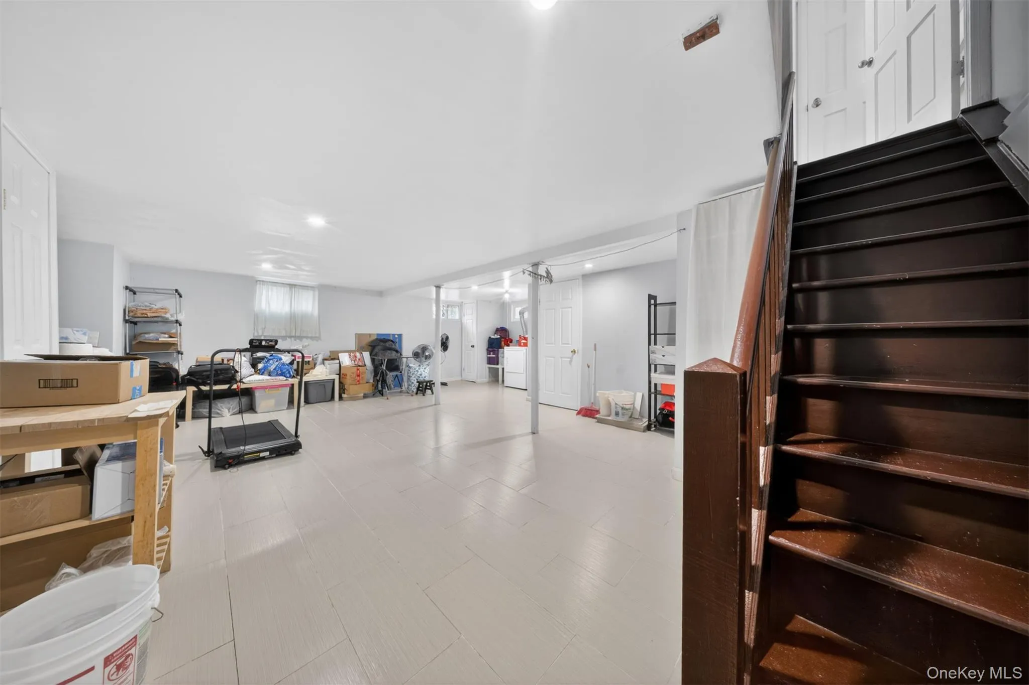 32-34 147th Place, New York, NY, 3 Bedrooms Bedrooms, 9 Rooms Rooms,1 BathroomBathrooms,Residential,For Rent,147th,0,1001118 32-34 147th Place, New York, NY, 3 Bedrooms Bedrooms, 9 Rooms Rooms,1 BathroomBathrooms,Residential,For Rent,147th,0,1001118