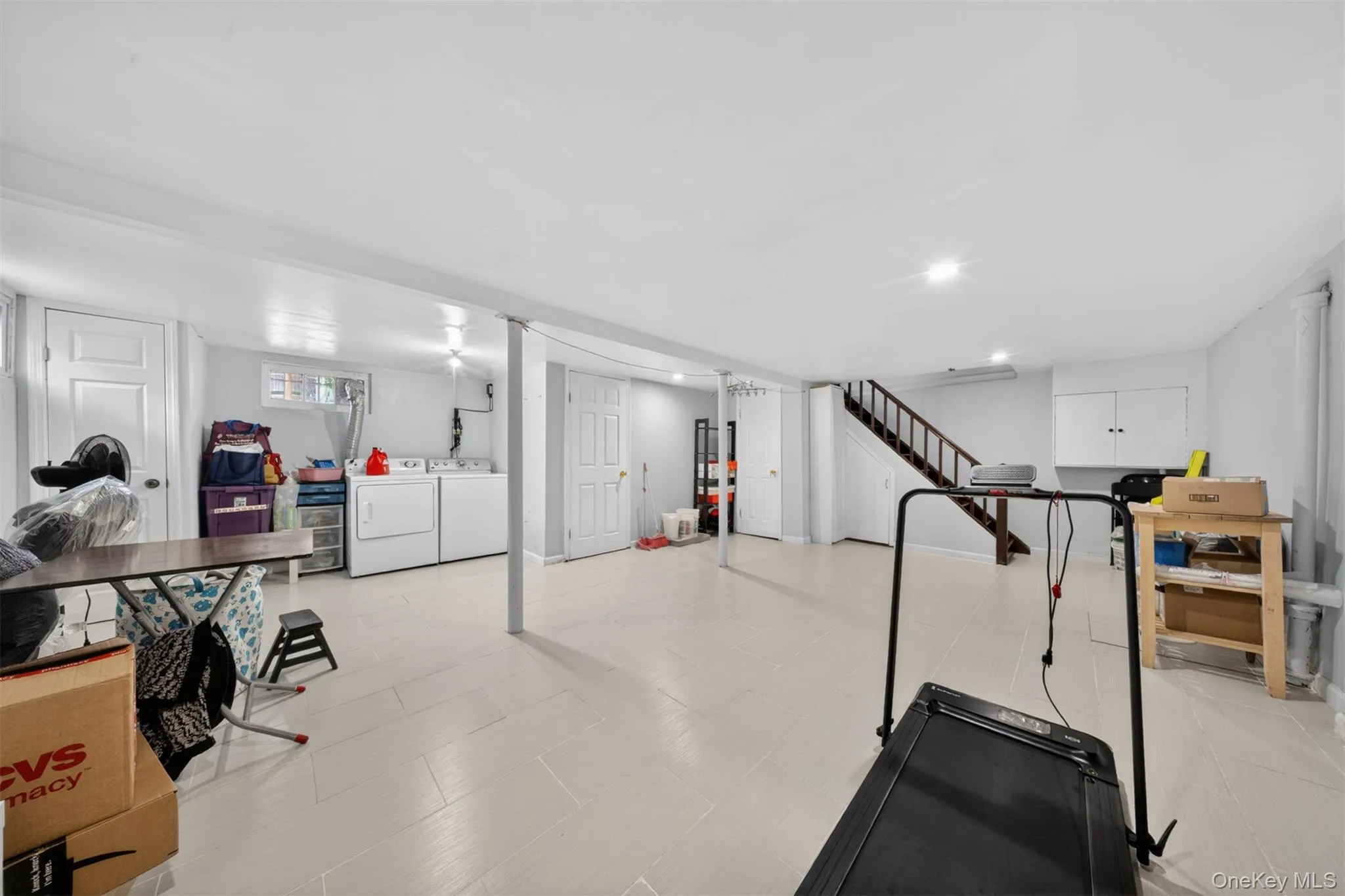 32-34 147th Place, New York, NY, 3 Bedrooms Bedrooms, 9 Rooms Rooms,1 BathroomBathrooms,Residential,For Rent,147th,0,1001118 32-34 147th Place, New York, NY, 3 Bedrooms Bedrooms, 9 Rooms Rooms,1 BathroomBathrooms,Residential,For Rent,147th,0,1001118