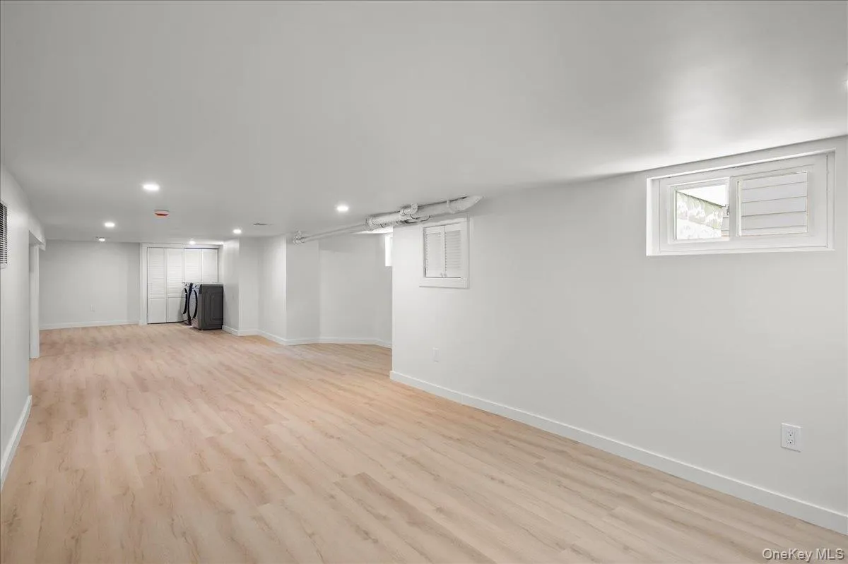 101 1st Avenue, Orangetown, NY, 3 Bedrooms Bedrooms, 8 Rooms Rooms,2 BathroomsBathrooms,Residential Lease,For Rent,1st,0,1001120 101 1st Avenue, Orangetown, NY, 3 Bedrooms Bedrooms, 8 Rooms Rooms,2 BathroomsBathrooms,Residential Lease,For Rent,1st,0,1001120
