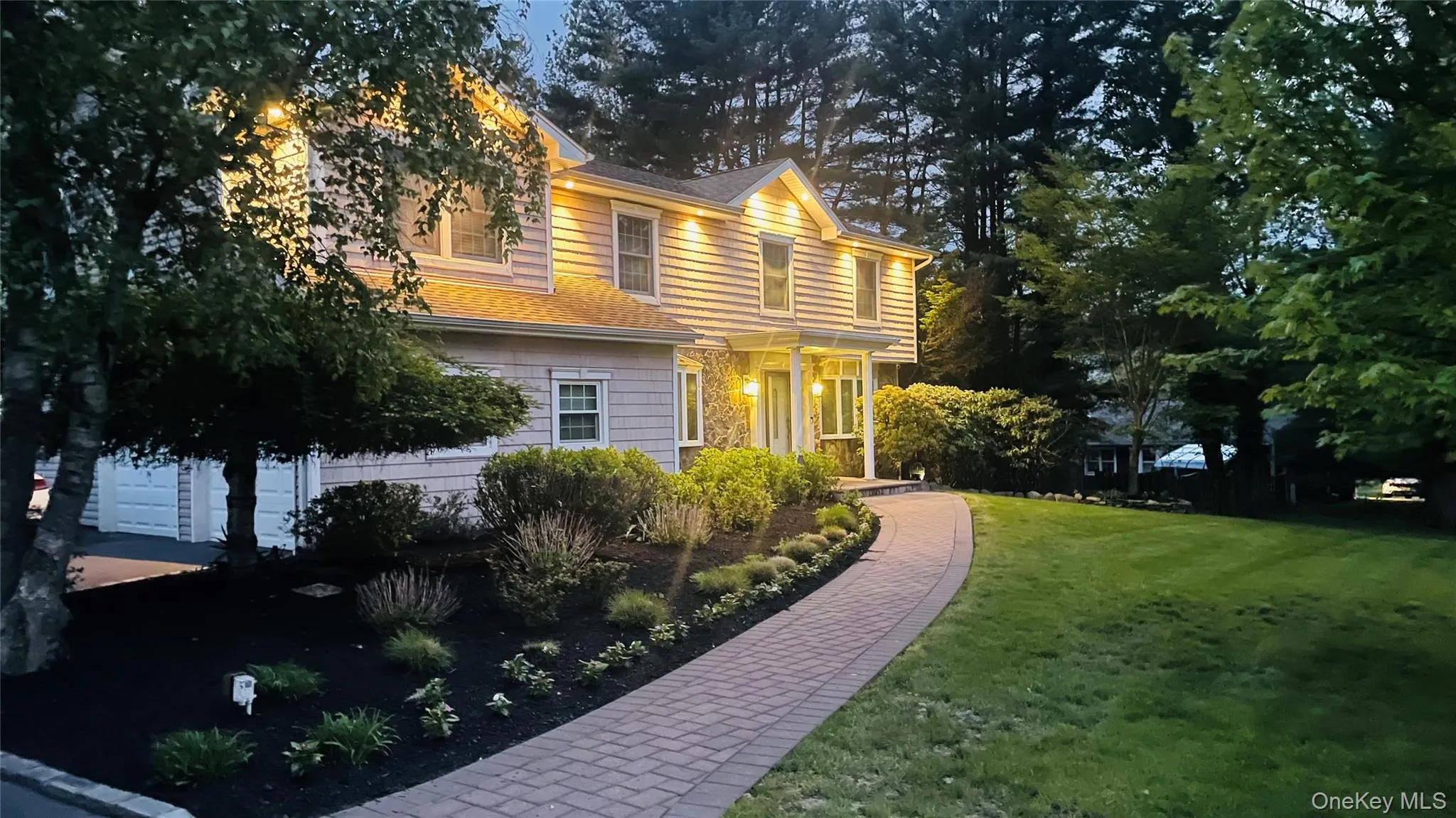 4 Crabapple Court, Brookhaven, NY, 6 Bedrooms Bedrooms, 10 Rooms Rooms,2 BathroomsBathrooms,Residential,For Rent,Crabapple,0,1001121 4 Crabapple Court, Brookhaven, NY, 6 Bedrooms Bedrooms, 10 Rooms Rooms,2 BathroomsBathrooms,Residential,For Rent,Crabapple,0,1001121