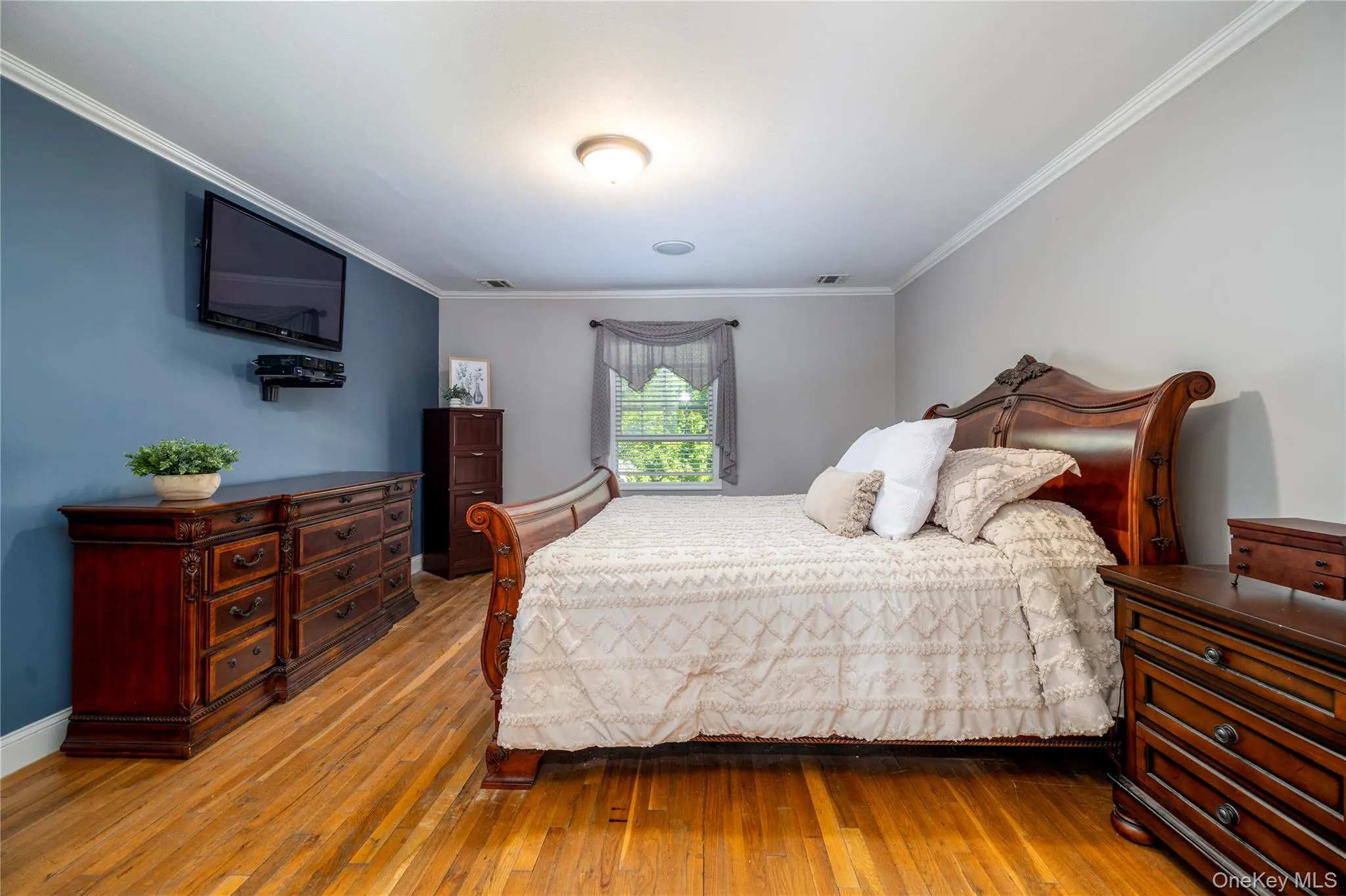4 Crabapple Court, Brookhaven, NY, 6 Bedrooms Bedrooms, 10 Rooms Rooms,2 BathroomsBathrooms,Residential,For Rent,Crabapple,0,1001121 4 Crabapple Court, Brookhaven, NY, 6 Bedrooms Bedrooms, 10 Rooms Rooms,2 BathroomsBathrooms,Residential,For Rent,Crabapple,0,1001121