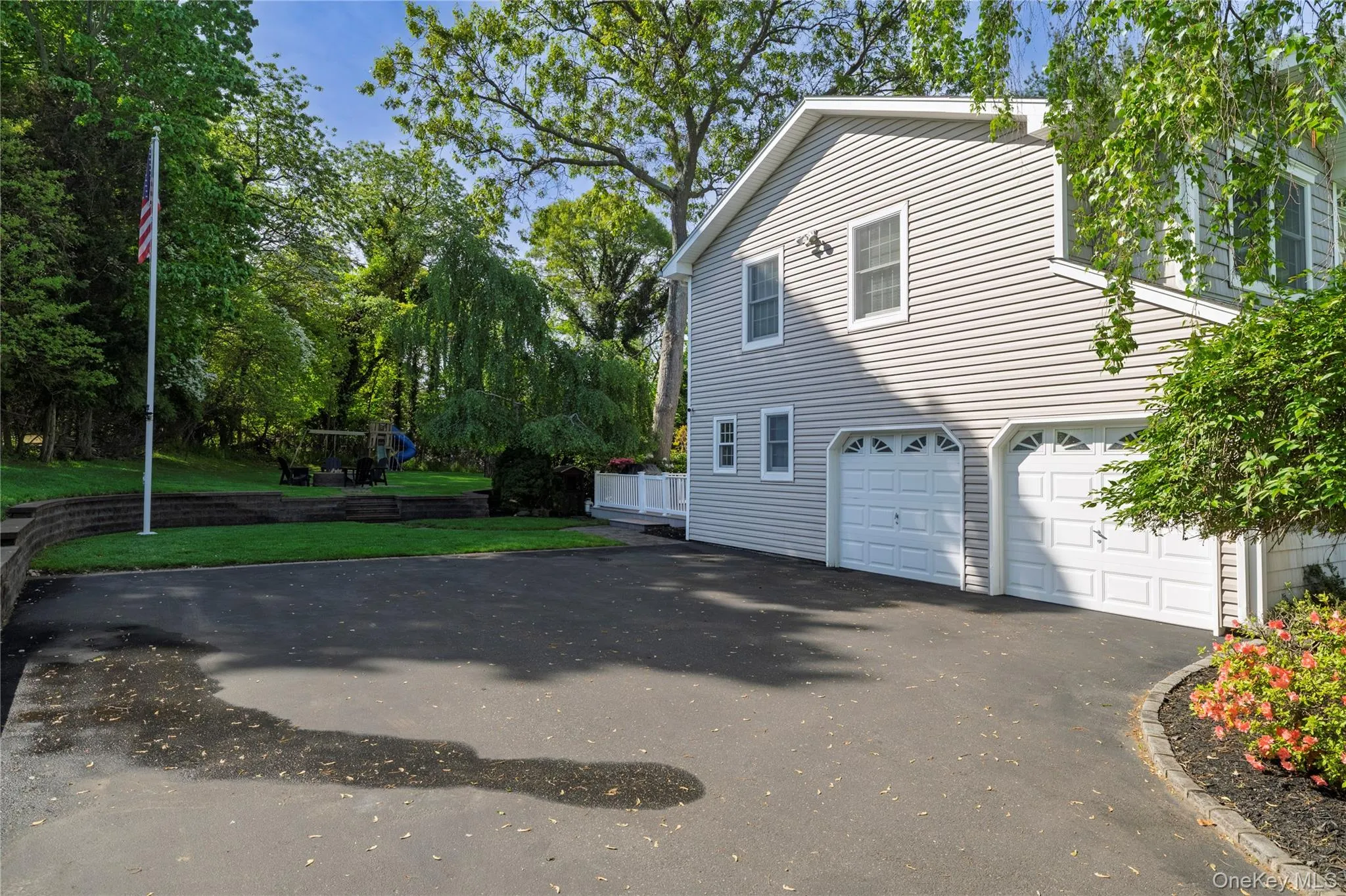4 Crabapple Court, Brookhaven, NY, 6 Bedrooms Bedrooms, 10 Rooms Rooms,2 BathroomsBathrooms,Residential,For Rent,Crabapple,0,1001121 4 Crabapple Court, Brookhaven, NY, 6 Bedrooms Bedrooms, 10 Rooms Rooms,2 BathroomsBathrooms,Residential,For Rent,Crabapple,0,1001121