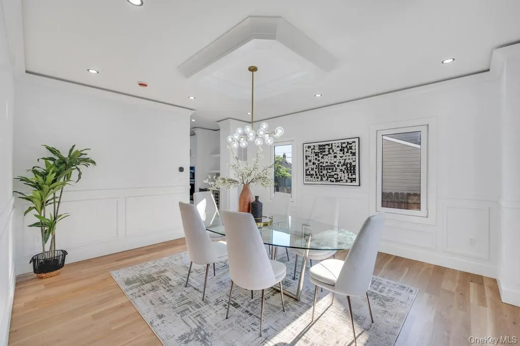 14 Eve Lane, Hempstead, NY, 5 Bedrooms Bedrooms, 12 Rooms Rooms,5 BathroomsBathrooms,Residential,For Rent,Eve,0,1001122 14 Eve Lane, Hempstead, NY, 5 Bedrooms Bedrooms, 12 Rooms Rooms,5 BathroomsBathrooms,Residential,For Rent,Eve,0,1001122
