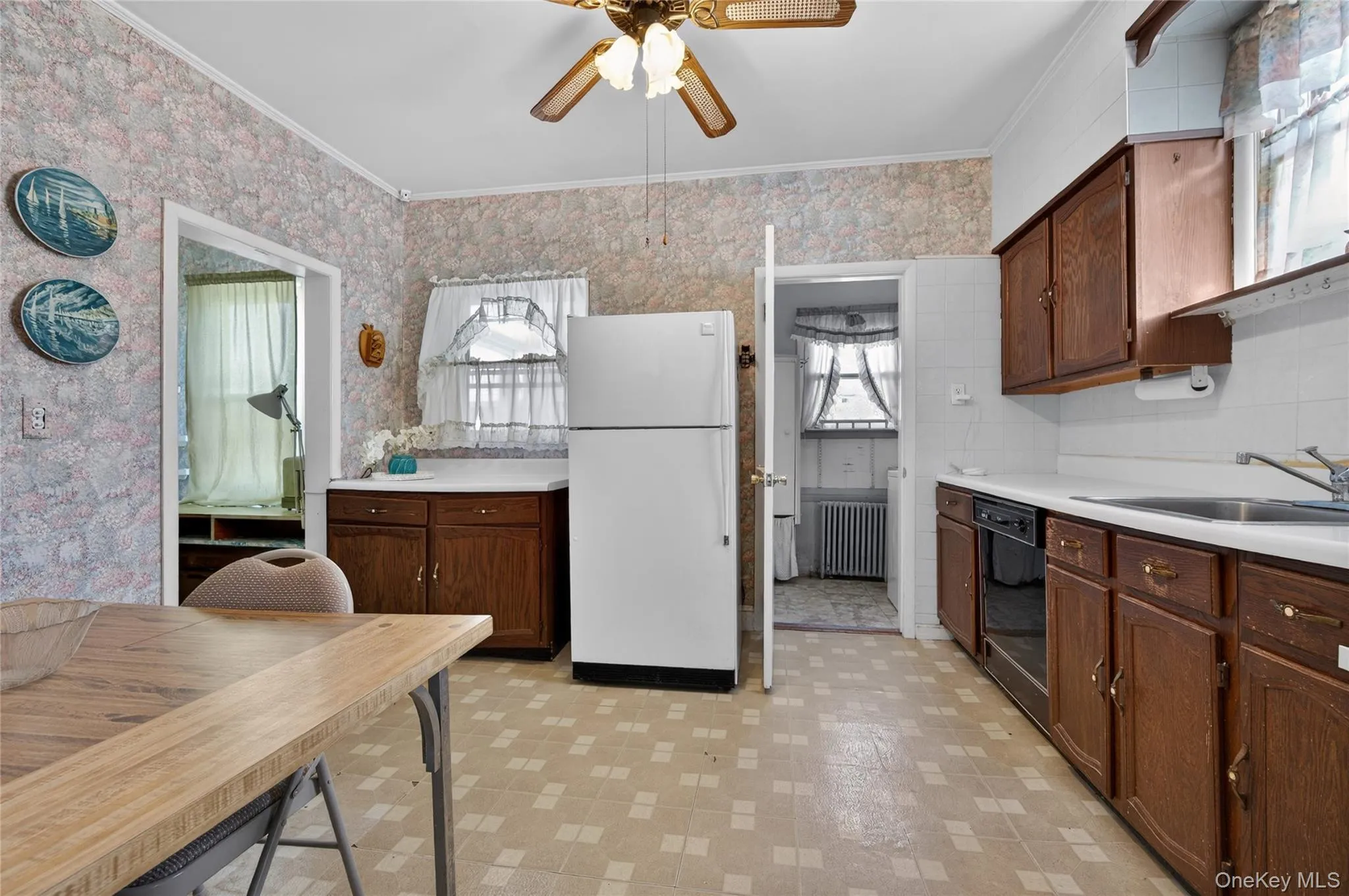 463 Market Street, Long Beach, NY, 3 Bedrooms Bedrooms, 6 Rooms Rooms,1 BathroomBathrooms,Residential,For Rent,Market,0,1001123 463 Market Street, Long Beach, NY, 3 Bedrooms Bedrooms, 6 Rooms Rooms,1 BathroomBathrooms,Residential,For Rent,Market,0,1001123
