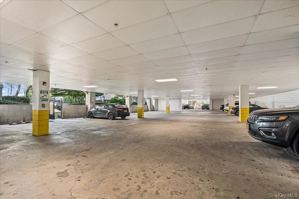 130 Post Avenue, North Hempstead, NY, 1 Bedroom Bedrooms, 3 Rooms Rooms,1 BathroomBathrooms,Residential,For Rent,Post,0,1001126 130 Post Avenue, North Hempstead, NY, 1 Bedroom Bedrooms, 3 Rooms Rooms,1 BathroomBathrooms,Residential,For Rent,Post,0,1001126