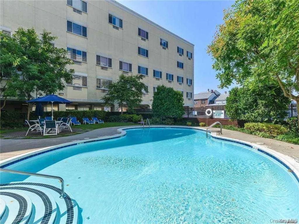 130 Post Avenue, North Hempstead, NY, 1 Bedroom Bedrooms, 3 Rooms Rooms,1 BathroomBathrooms,Residential,For Rent,Post,0,1001126 130 Post Avenue, North Hempstead, NY, 1 Bedroom Bedrooms, 3 Rooms Rooms,1 BathroomBathrooms,Residential,For Rent,Post,0,1001126