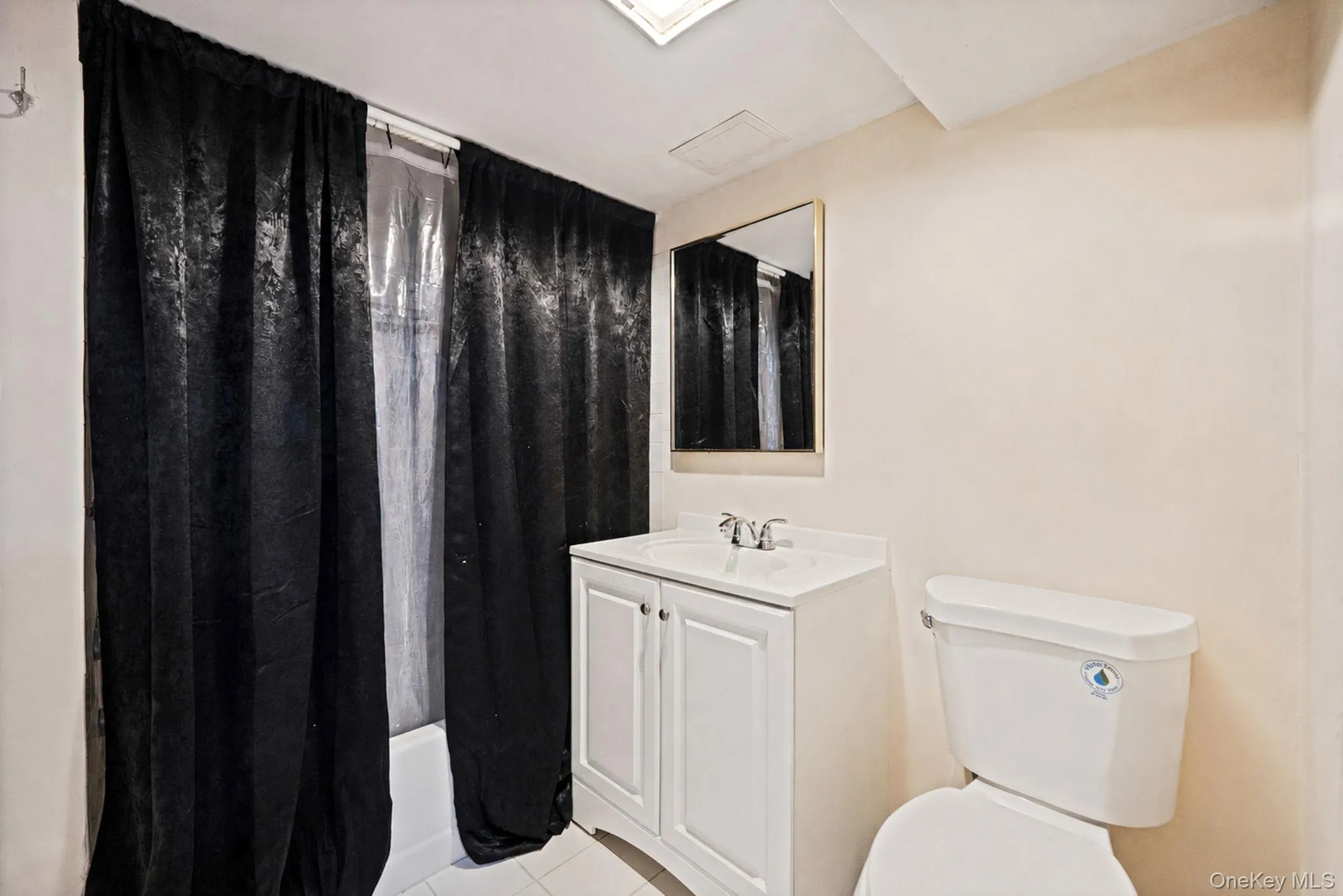 208 Church Drive, Brookhaven, NY, 3 Bedrooms Bedrooms, 7 Rooms Rooms,3 BathroomsBathrooms,Residential,For Rent,Church,0,1001127 208 Church Drive, Brookhaven, NY, 3 Bedrooms Bedrooms, 7 Rooms Rooms,3 BathroomsBathrooms,Residential,For Rent,Church,0,1001127