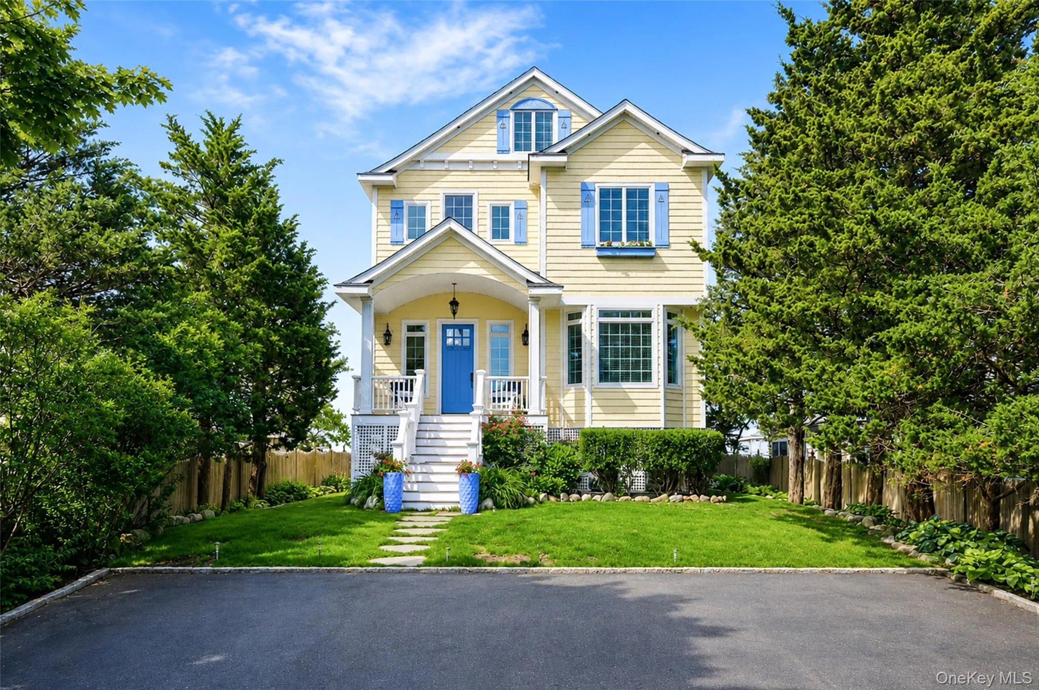 136 Asharoken Avenue, Huntington, NY, 3 Bedrooms Bedrooms, 6 Rooms Rooms,3 BathroomsBathrooms,Residential,For Rent,Asharoken,0,1001132 136 Asharoken Avenue, Huntington, NY, 3 Bedrooms Bedrooms, 6 Rooms Rooms,3 BathroomsBathrooms,Residential,For Rent,Asharoken,0,1001132