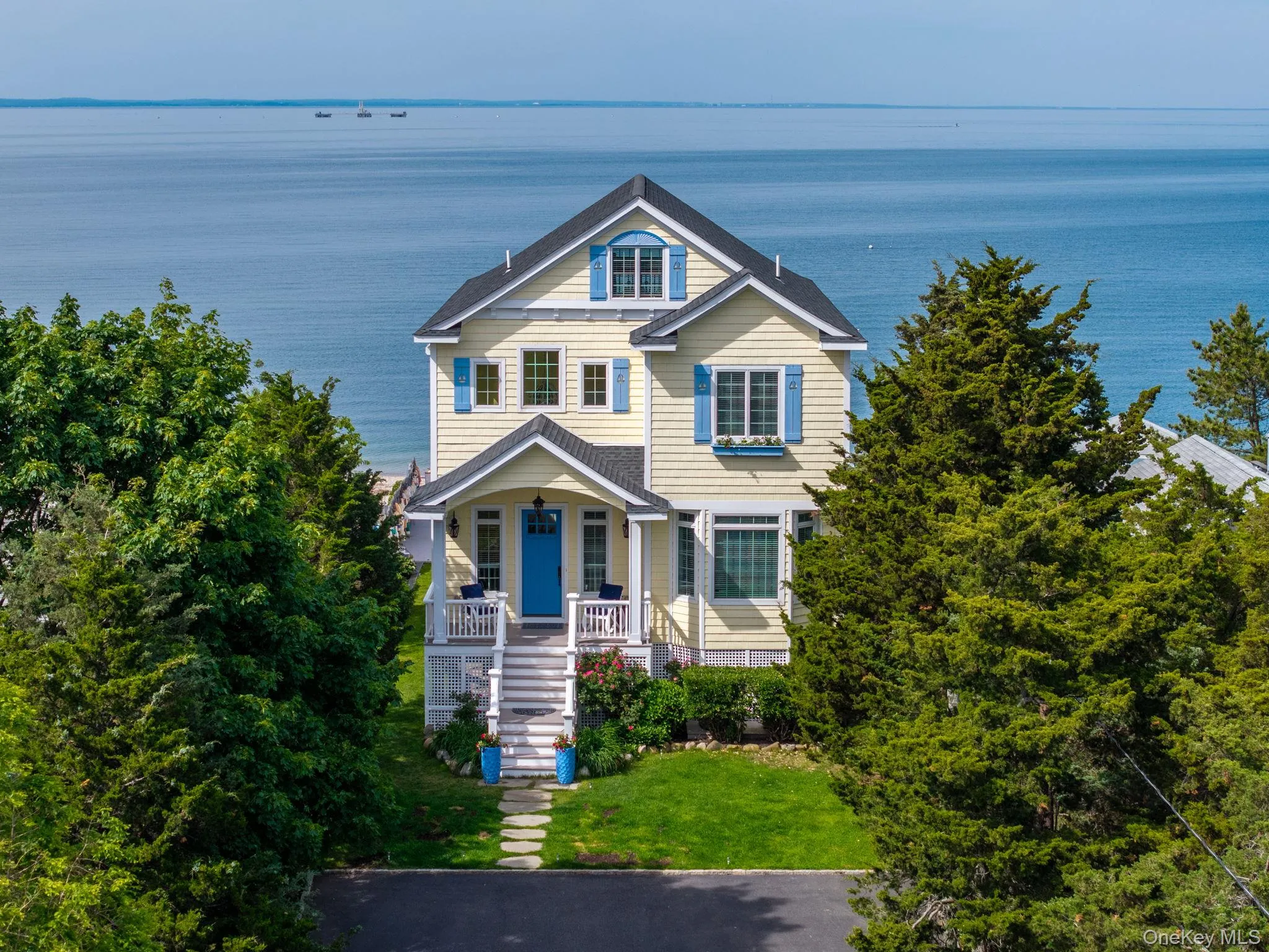 136 Asharoken Avenue, Huntington, NY, 3 Bedrooms Bedrooms, 6 Rooms Rooms,3 BathroomsBathrooms,Residential,For Rent,Asharoken,0,1001132 136 Asharoken Avenue, Huntington, NY, 3 Bedrooms Bedrooms, 6 Rooms Rooms,3 BathroomsBathrooms,Residential,For Rent,Asharoken,0,1001132