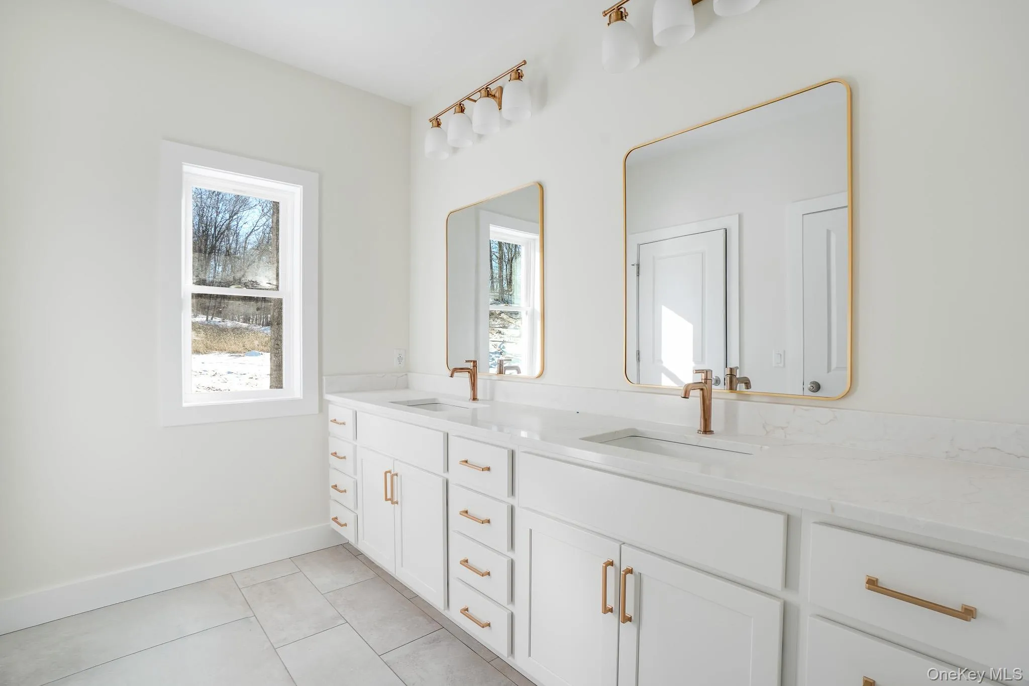 6 Roundhill Road, East Fishkill, NY, 4 Bedrooms Bedrooms, 10 Rooms Rooms,2 BathroomsBathrooms,Residential Sale,For Rent,Roundhill,0,1001136 6 Roundhill Road, East Fishkill, NY, 4 Bedrooms Bedrooms, 10 Rooms Rooms,2 BathroomsBathrooms,Residential Sale,For Rent,Roundhill,0,1001136