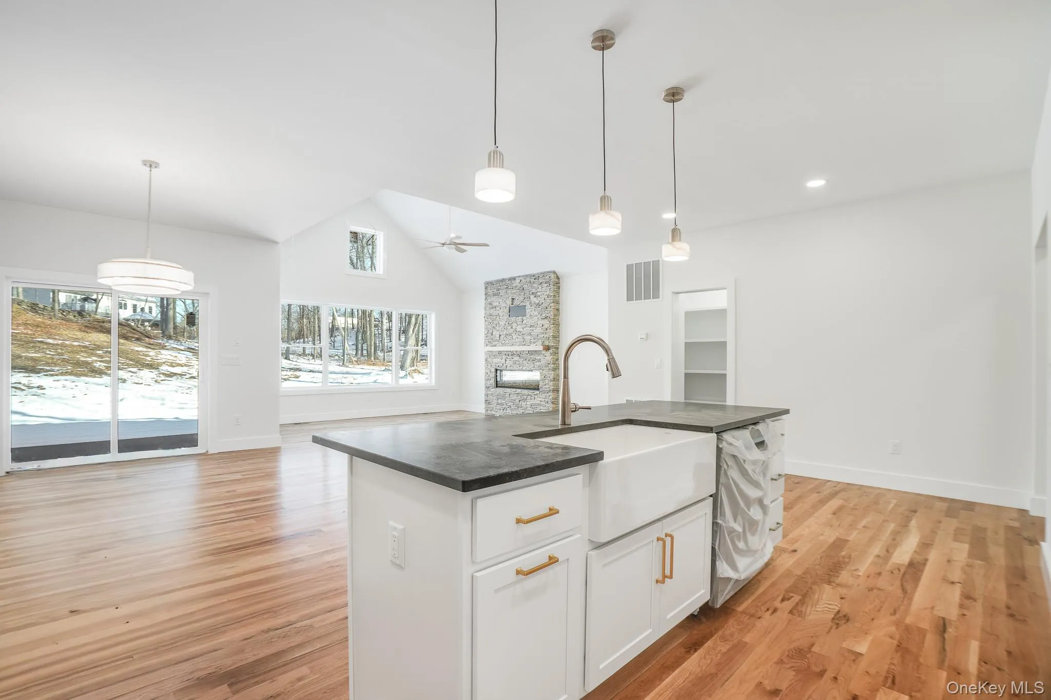 6 Roundhill Road, East Fishkill, NY, 4 Bedrooms Bedrooms, 10 Rooms Rooms,2 BathroomsBathrooms,Residential Sale,For Rent,Roundhill,0,1001136 6 Roundhill Road, East Fishkill, NY, 4 Bedrooms Bedrooms, 10 Rooms Rooms,2 BathroomsBathrooms,Residential Sale,For Rent,Roundhill,0,1001136