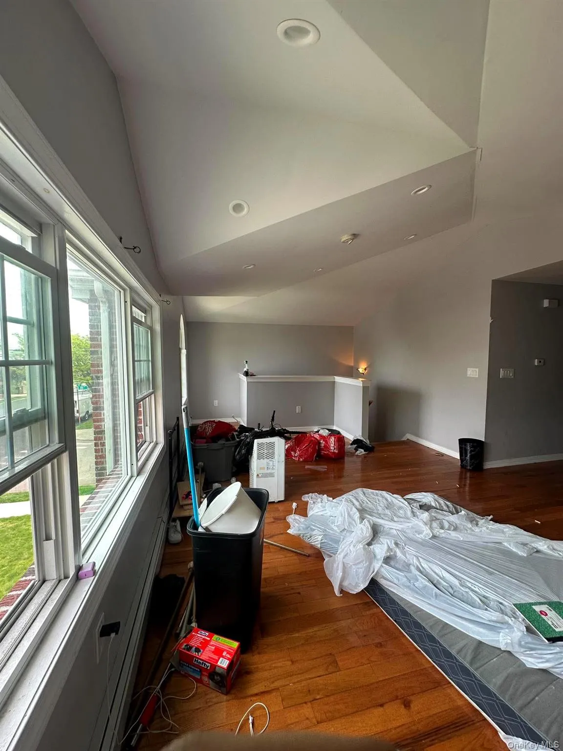 20120 120th Avenue, New York, NY, 3 Bedrooms Bedrooms, 6 Rooms Rooms,2 BathroomsBathrooms,Residential Lease,For Rent,120th,0,1001137 20120 120th Avenue, New York, NY, 3 Bedrooms Bedrooms, 6 Rooms Rooms,2 BathroomsBathrooms,Residential Lease,For Rent,120th,0,1001137