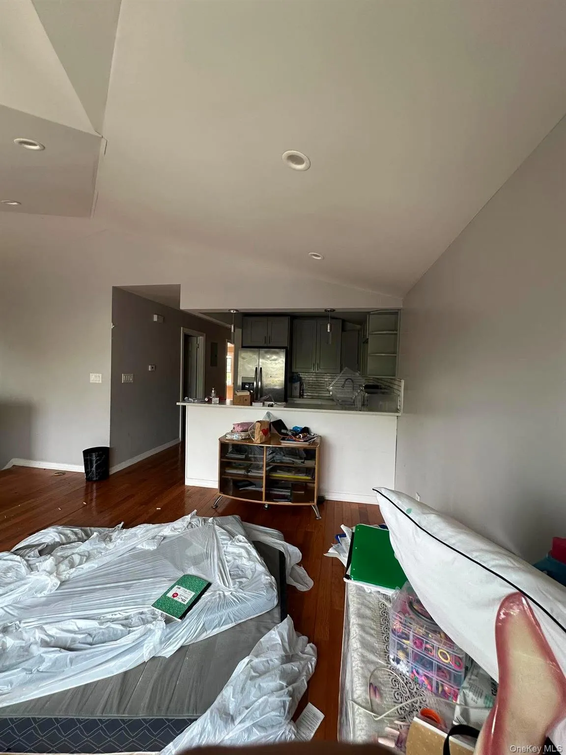 20120 120th Avenue, New York, NY, 3 Bedrooms Bedrooms, 6 Rooms Rooms,2 BathroomsBathrooms,Residential Lease,For Rent,120th,0,1001137 20120 120th Avenue, New York, NY, 3 Bedrooms Bedrooms, 6 Rooms Rooms,2 BathroomsBathrooms,Residential Lease,For Rent,120th,0,1001137