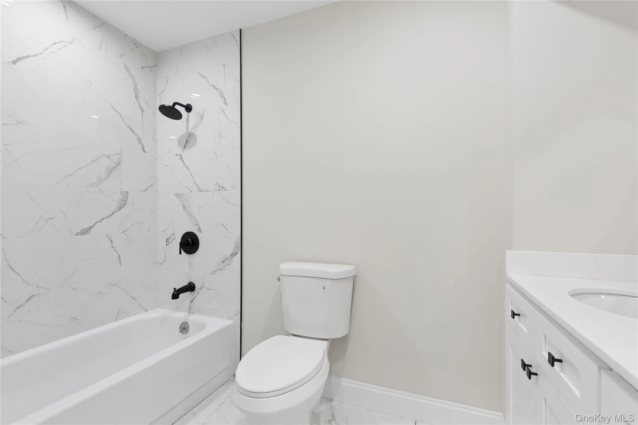 4 Blackwell Lane, Brookhaven, NY, 5 Bedrooms Bedrooms, 9 Rooms Rooms,3 BathroomsBathrooms,Residential,For Rent,Blackwell,0,1001141 4 Blackwell Lane, Brookhaven, NY, 5 Bedrooms Bedrooms, 9 Rooms Rooms,3 BathroomsBathrooms,Residential,For Rent,Blackwell,0,1001141