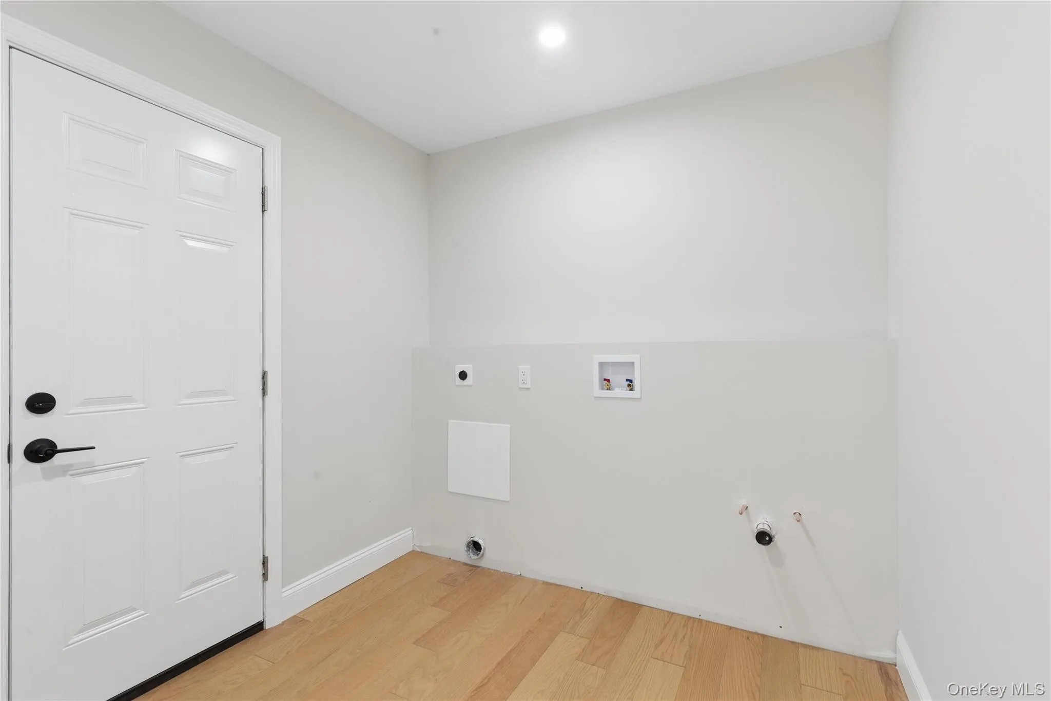 4 Blackwell Lane, Brookhaven, NY, 5 Bedrooms Bedrooms, 9 Rooms Rooms,3 BathroomsBathrooms,Residential,For Rent,Blackwell,0,1001141 4 Blackwell Lane, Brookhaven, NY, 5 Bedrooms Bedrooms, 9 Rooms Rooms,3 BathroomsBathrooms,Residential,For Rent,Blackwell,0,1001141