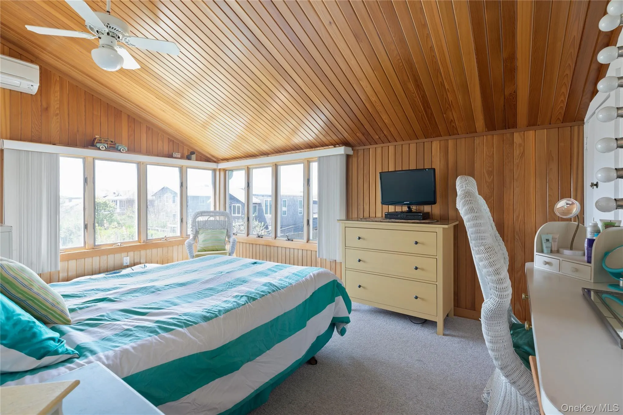 6 Atlantic Avenue, Islip, NY, 4 Bedrooms Bedrooms, 7 Rooms Rooms,2 BathroomsBathrooms,Residential,For Rent,Atlantic,0,1001150 6 Atlantic Avenue, Islip, NY, 4 Bedrooms Bedrooms, 7 Rooms Rooms,2 BathroomsBathrooms,Residential,For Rent,Atlantic,0,1001150