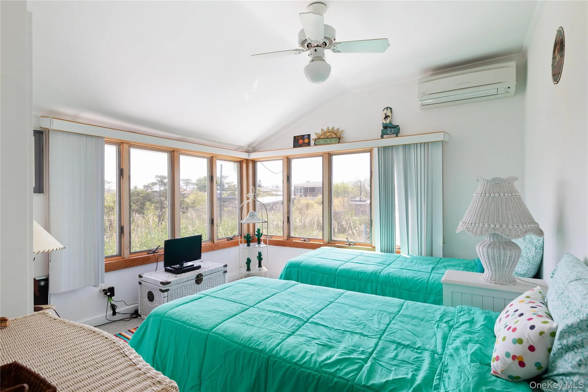6 Atlantic Avenue, Islip, NY, 4 Bedrooms Bedrooms, 7 Rooms Rooms,2 BathroomsBathrooms,Residential,For Rent,Atlantic,0,1001150 6 Atlantic Avenue, Islip, NY, 4 Bedrooms Bedrooms, 7 Rooms Rooms,2 BathroomsBathrooms,Residential,For Rent,Atlantic,0,1001150
