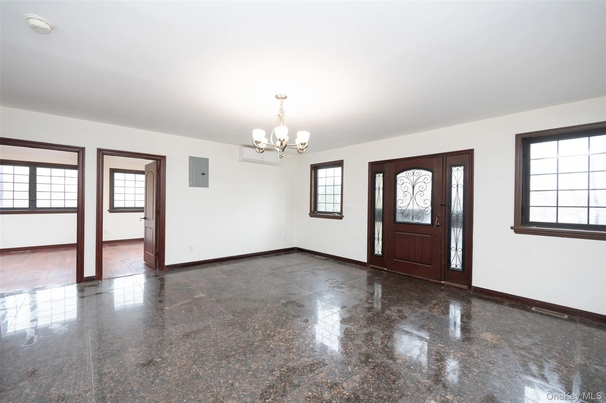 6339 136th Street, New York, NY, 3 Bedrooms Bedrooms, 4 Rooms Rooms,2 BathroomsBathrooms,Residential Lease,For Rent,136th,0,1001151 6339 136th Street, New York, NY, 3 Bedrooms Bedrooms, 4 Rooms Rooms,2 BathroomsBathrooms,Residential Lease,For Rent,136th,0,1001151