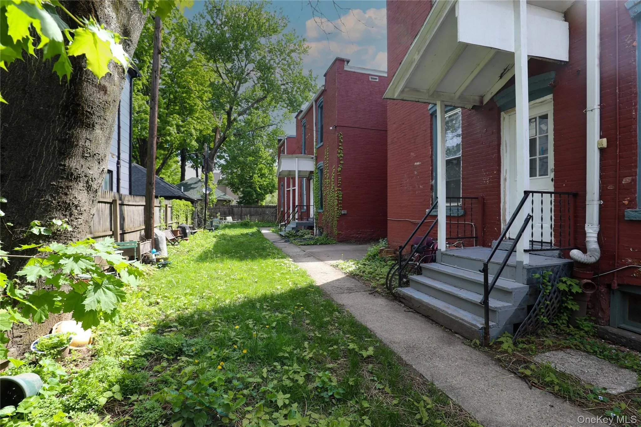 141 Saint James Street, Kingston, NY, 1 Bedroom Bedrooms, 3 Rooms Rooms,1 BathroomBathrooms,Residential Lease,For Rent,Saint James,0,1001153 141 Saint James Street, Kingston, NY, 1 Bedroom Bedrooms, 3 Rooms Rooms,1 BathroomBathrooms,Residential Lease,For Rent,Saint James,0,1001153