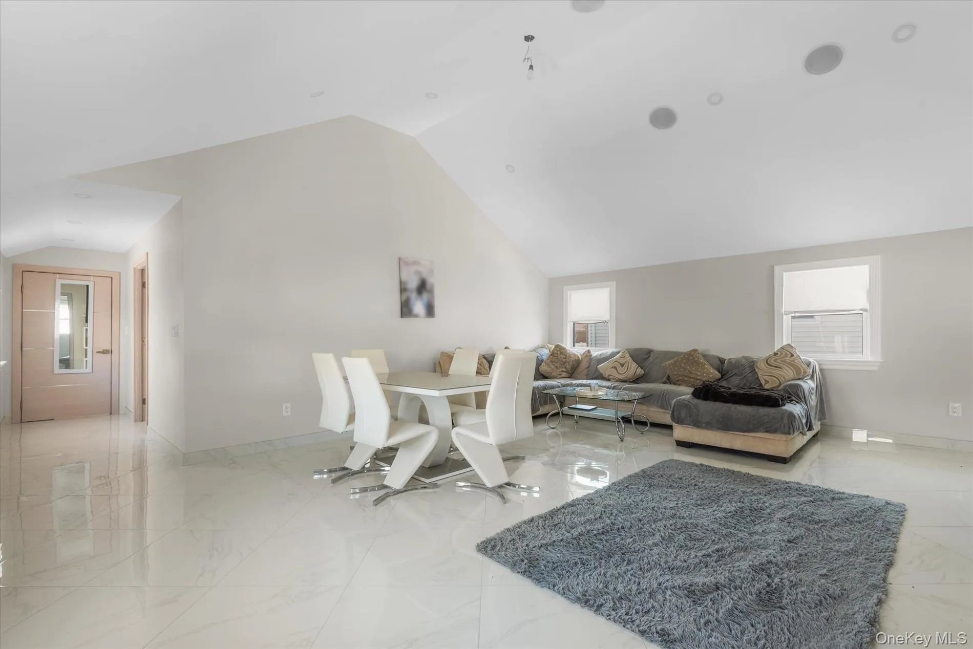 161-28 98th Street, New York, NY, 5 Bedrooms Bedrooms, 8 Rooms Rooms,2 BathroomsBathrooms,Residential,For Rent,98th,0,1001156 161-28 98th Street, New York, NY, 5 Bedrooms Bedrooms, 8 Rooms Rooms,2 BathroomsBathrooms,Residential,For Rent,98th,0,1001156