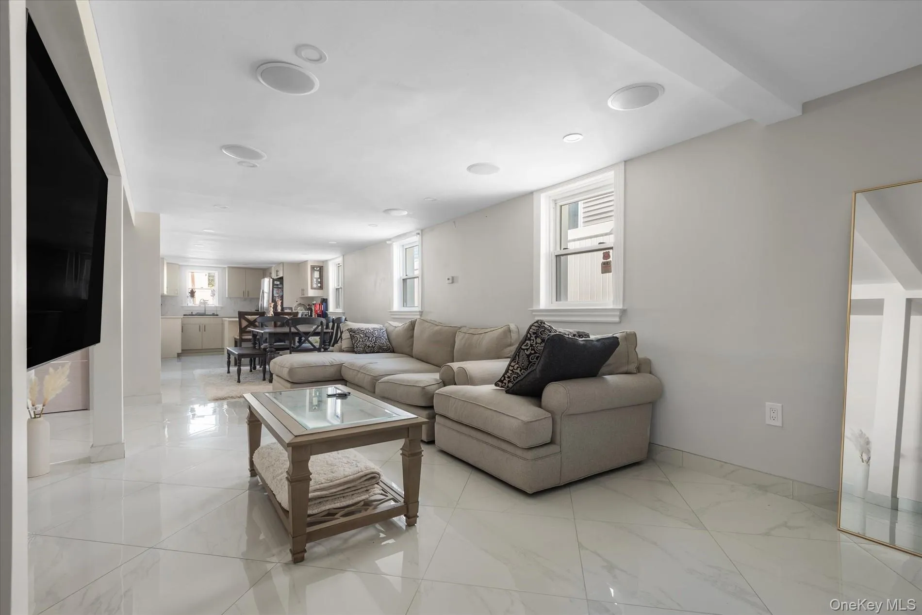 161-28 98th Street, New York, NY, 5 Bedrooms Bedrooms, 8 Rooms Rooms,2 BathroomsBathrooms,Residential,For Rent,98th,0,1001156 161-28 98th Street, New York, NY, 5 Bedrooms Bedrooms, 8 Rooms Rooms,2 BathroomsBathrooms,Residential,For Rent,98th,0,1001156