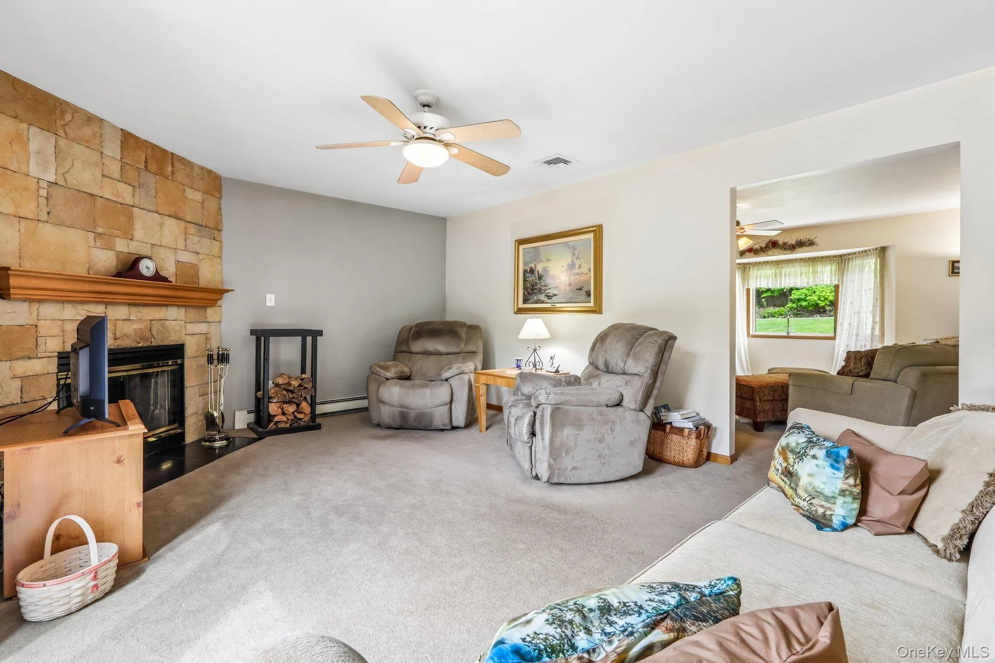109 Woodbury Road, Woodbury, NY, 4 Bedrooms Bedrooms, 8 Rooms Rooms,2 BathroomsBathrooms,Residential,For Rent,Woodbury,0,1001169 109 Woodbury Road, Woodbury, NY, 4 Bedrooms Bedrooms, 8 Rooms Rooms,2 BathroomsBathrooms,Residential,For Rent,Woodbury,0,1001169