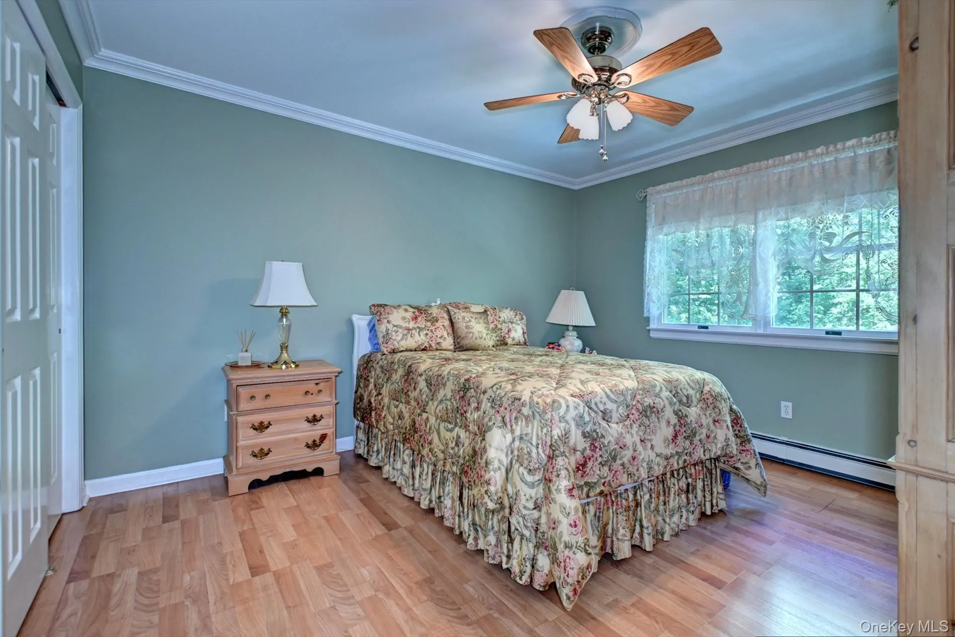 Guest Bedroom Custom Molding & Fan Guest Bedroom Custom Molding & Fan