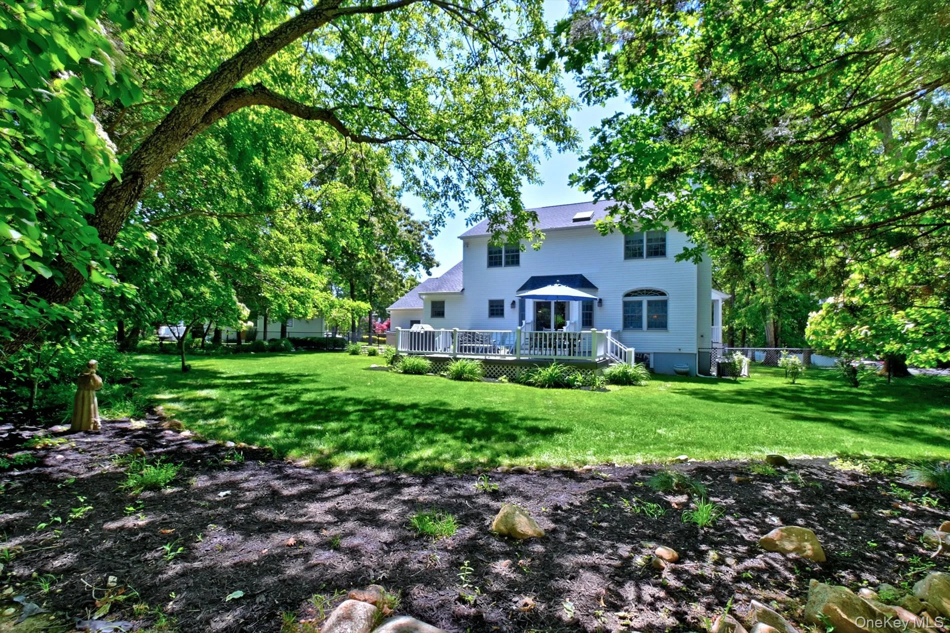 Spacious Property Over 1/2 Acre. There is a Wooded Buffer between the yard and the 17th Hole of the Rock Golf Course Spacious Property Over 1/2 Acre. There is a Wooded Buffer between the yard and the 17th Hole of the Rock Golf Course